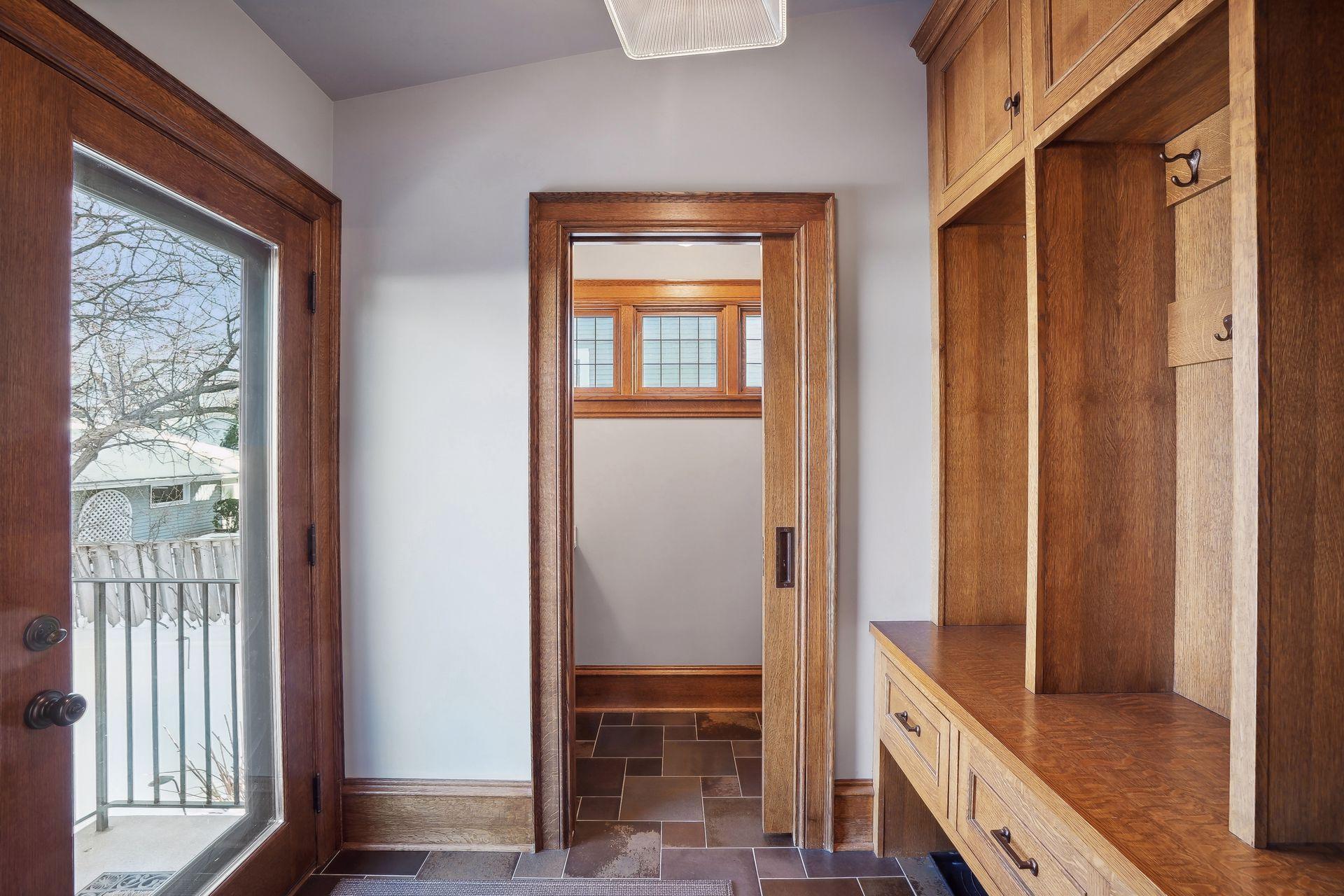 2011 Kenwood Parkway