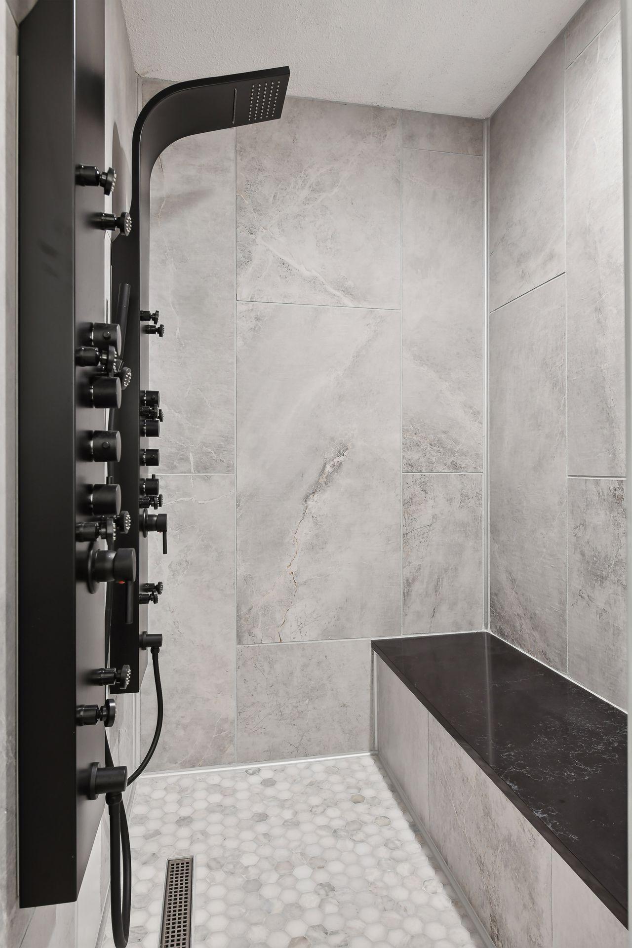 6825 Stonewood Court Unit: 0