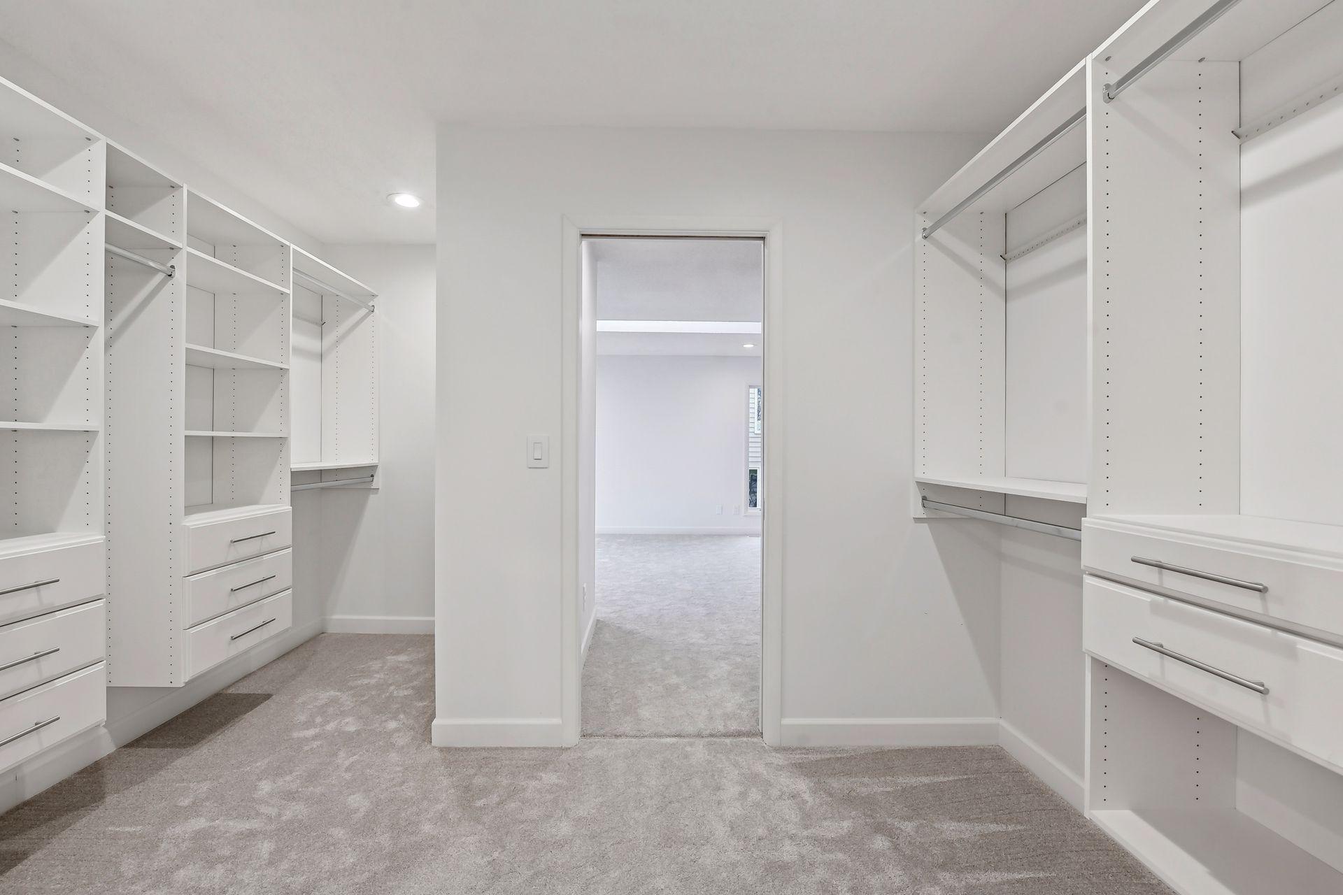 6825 Stonewood Court Unit: 0