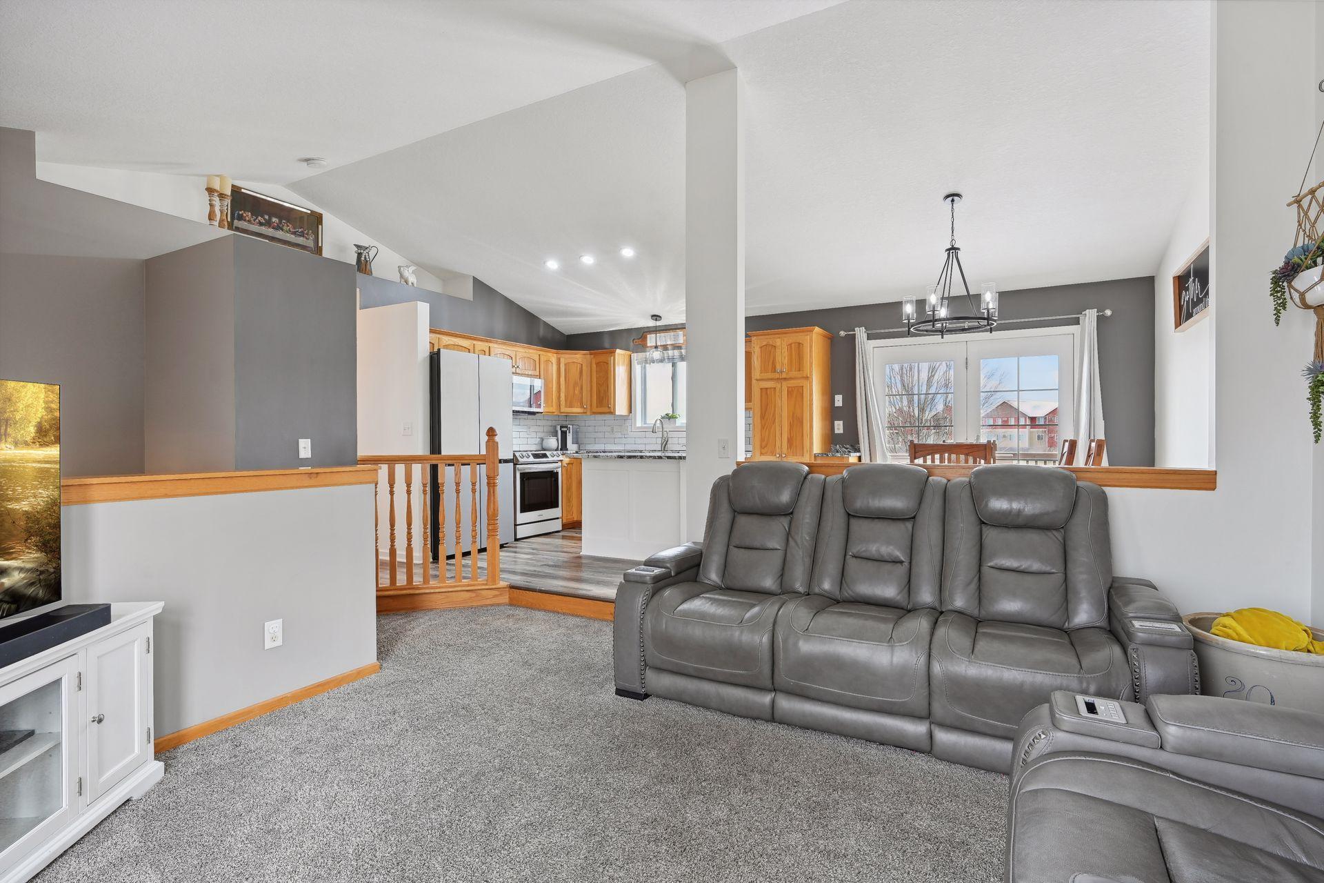 1591 Plum Creek Drive SE