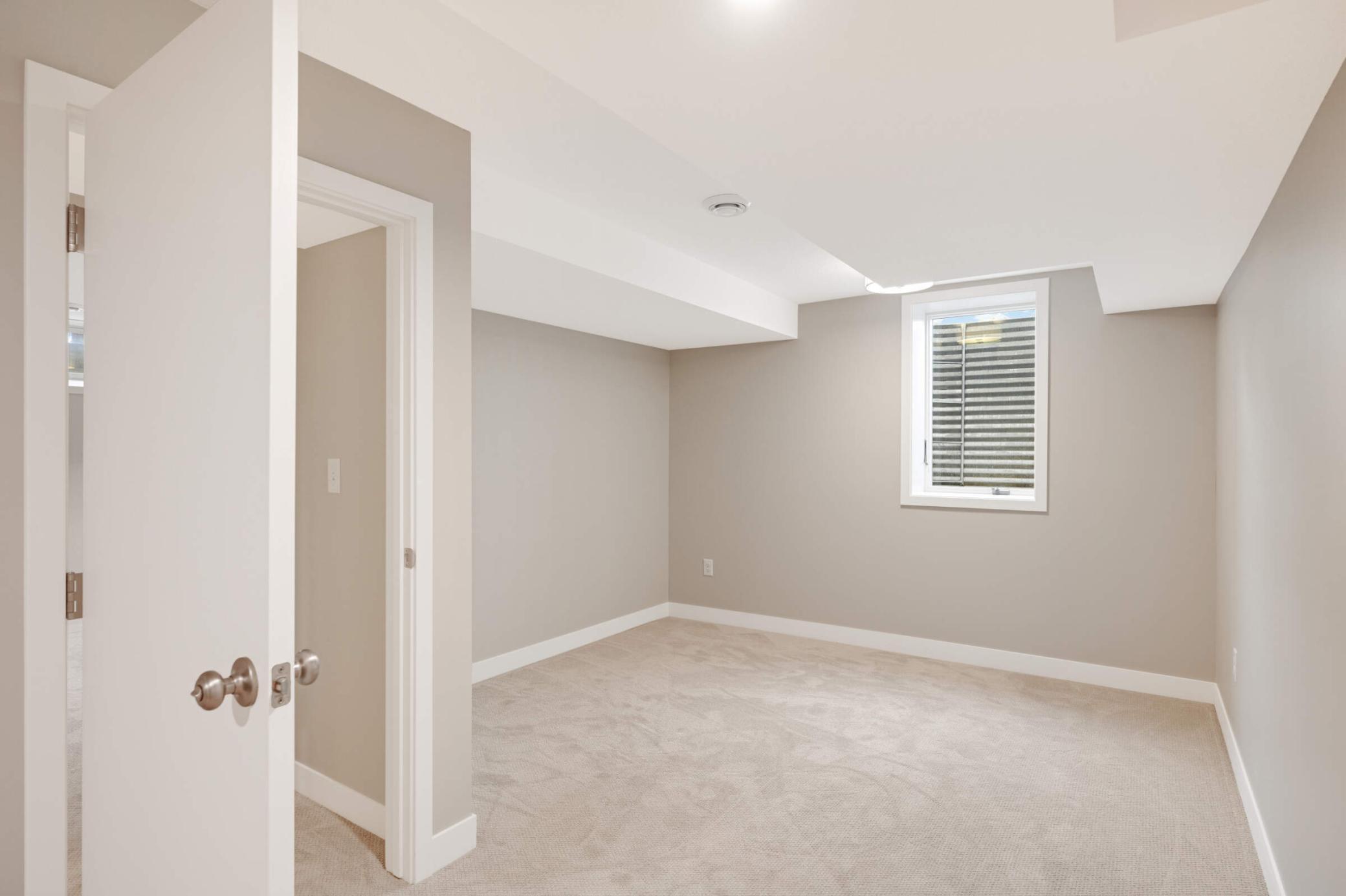 8531 W 29th Street