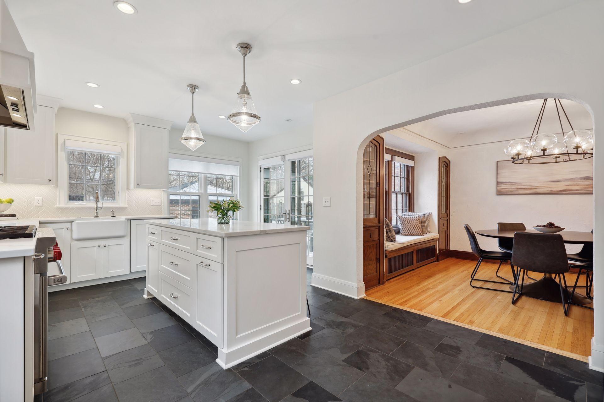 3440 Edmund Boulevard