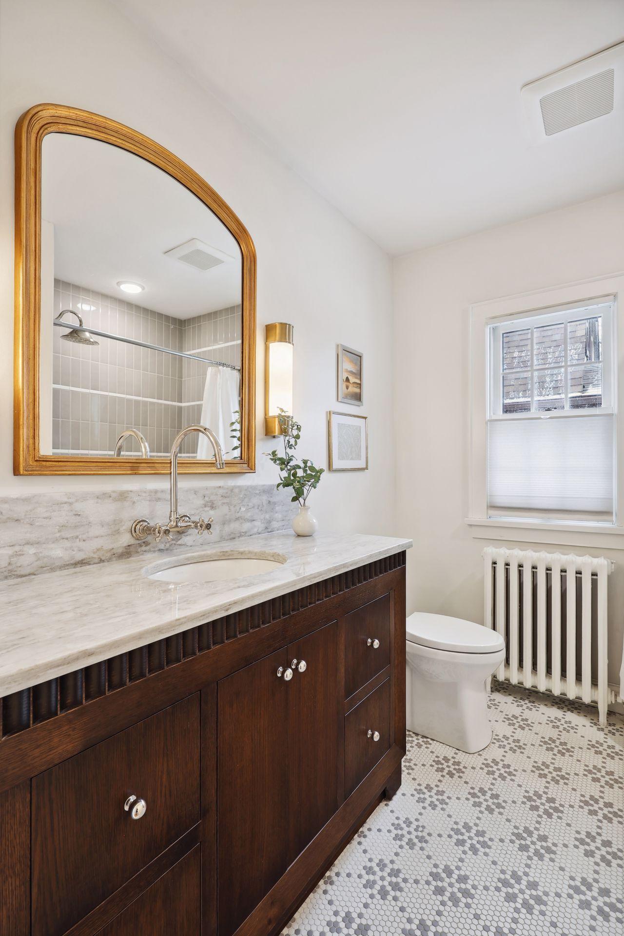 3440 Edmund Boulevard