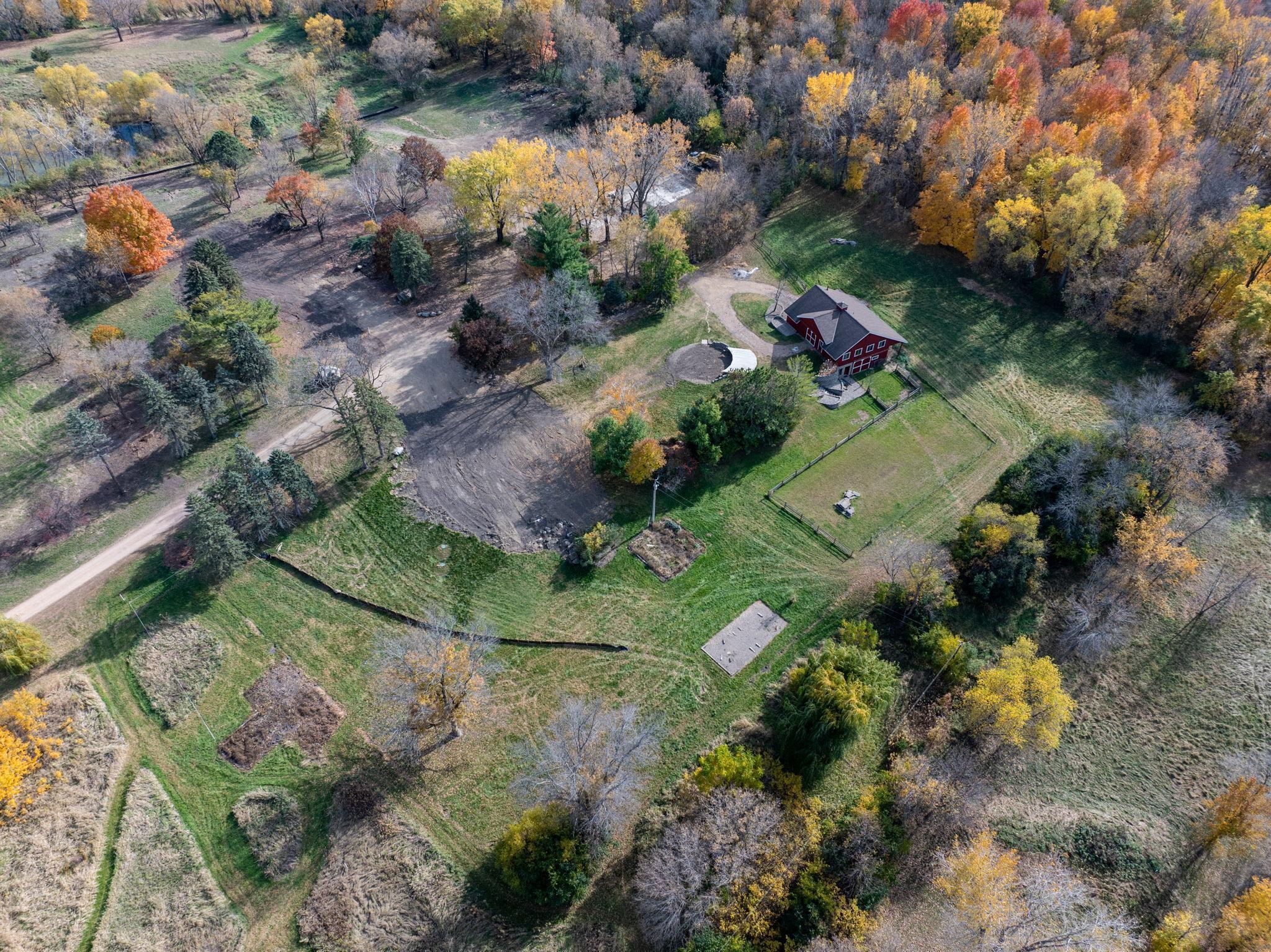 945 Honey Hill