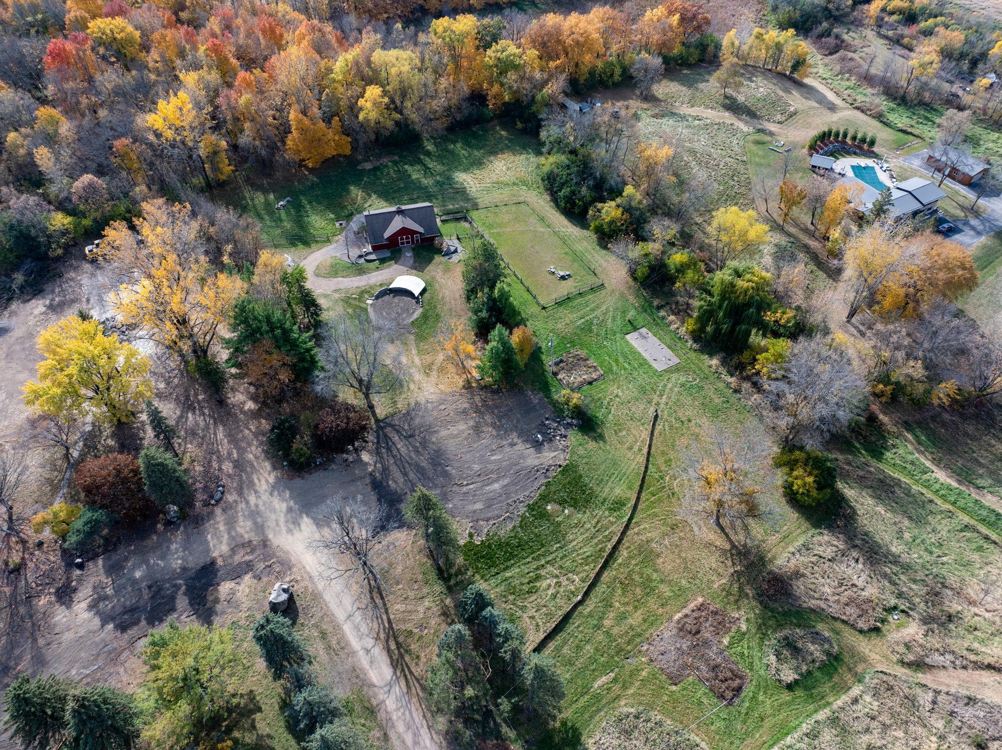 945 Honey Hill
