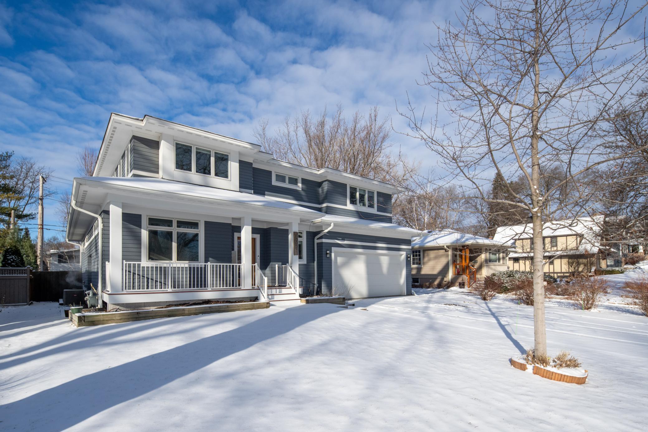 4022 Grimes Avenue S