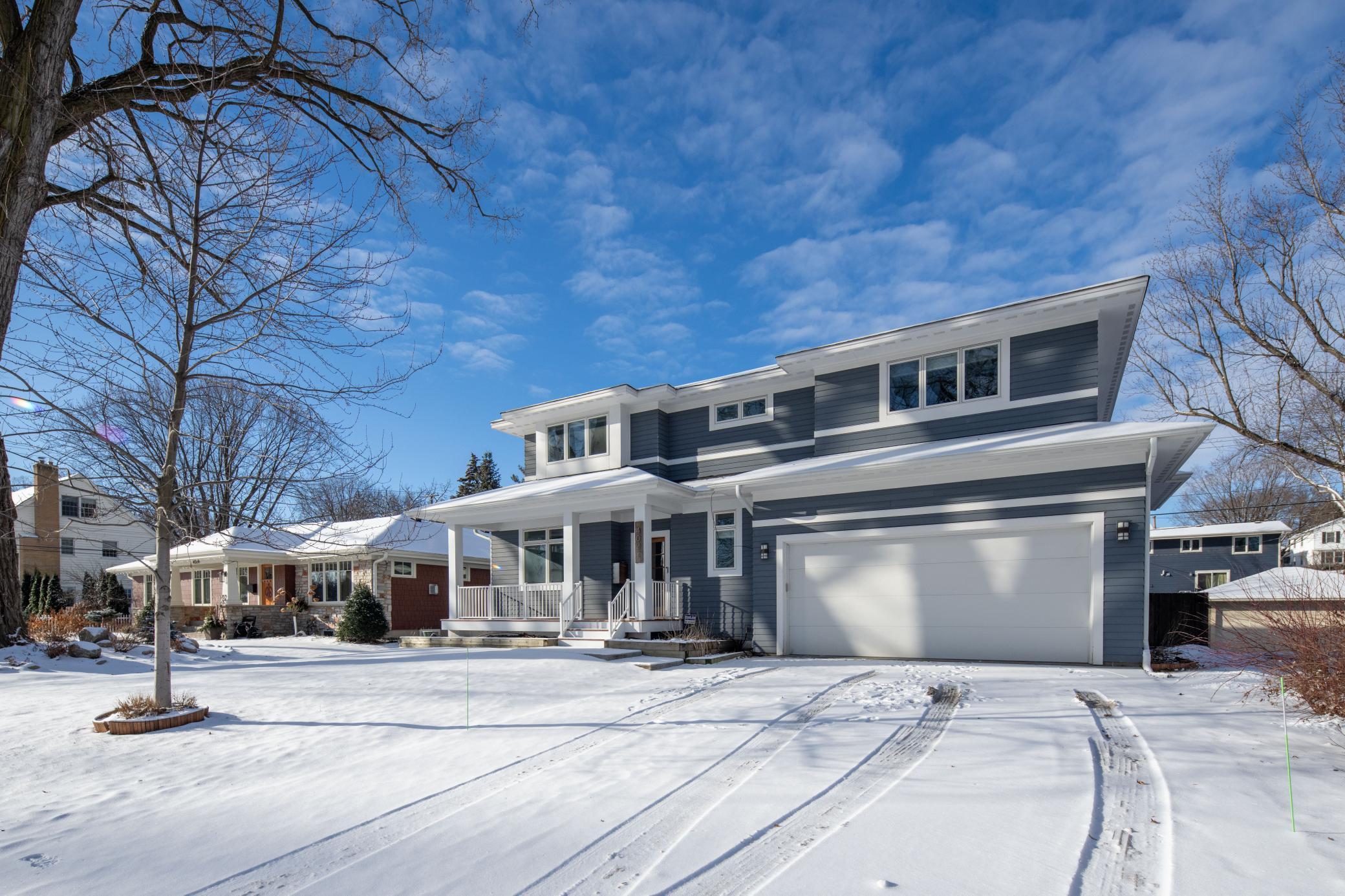 4022 Grimes Avenue S