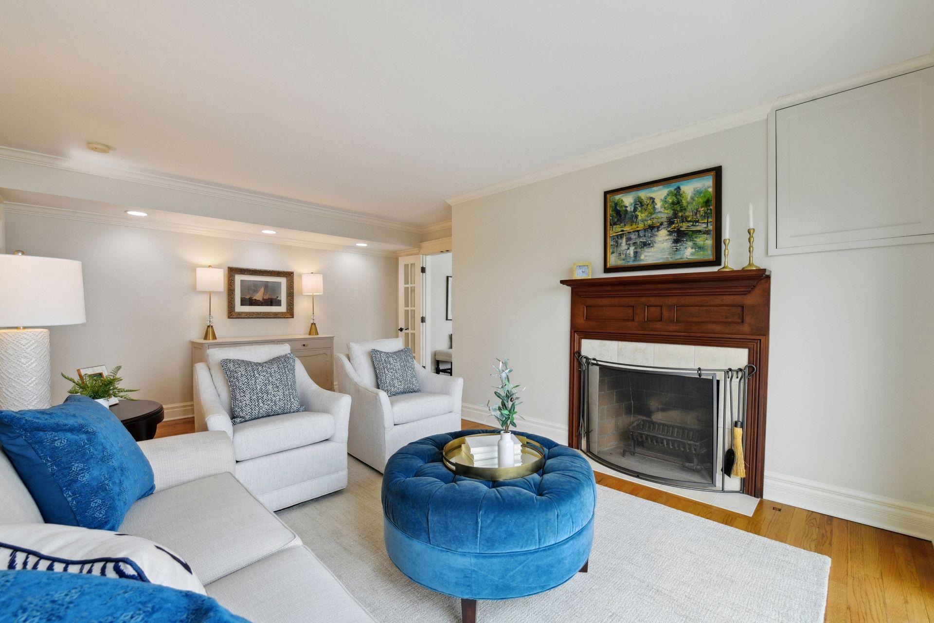 2496 Old Beach Road