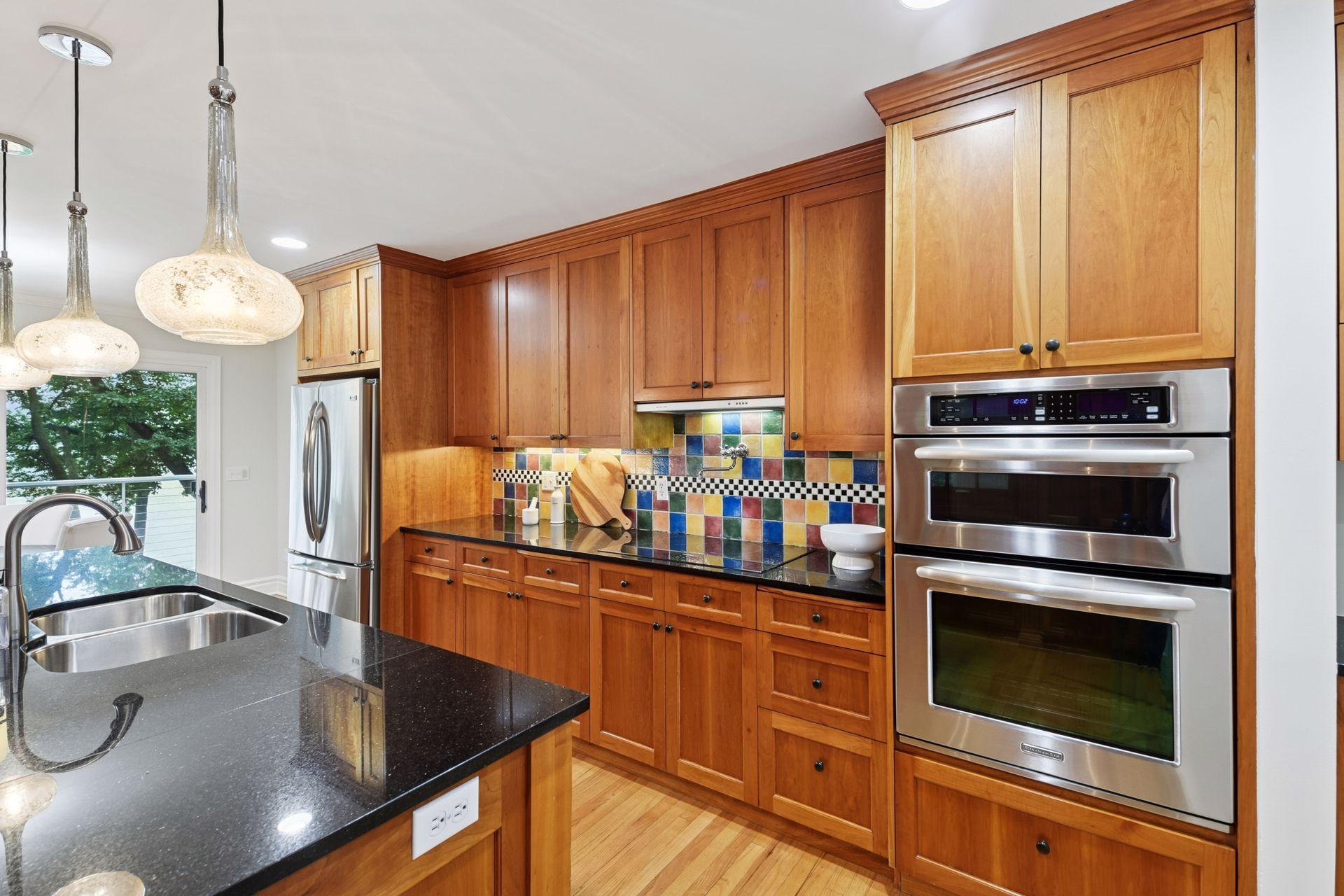 2496 Old Beach Road