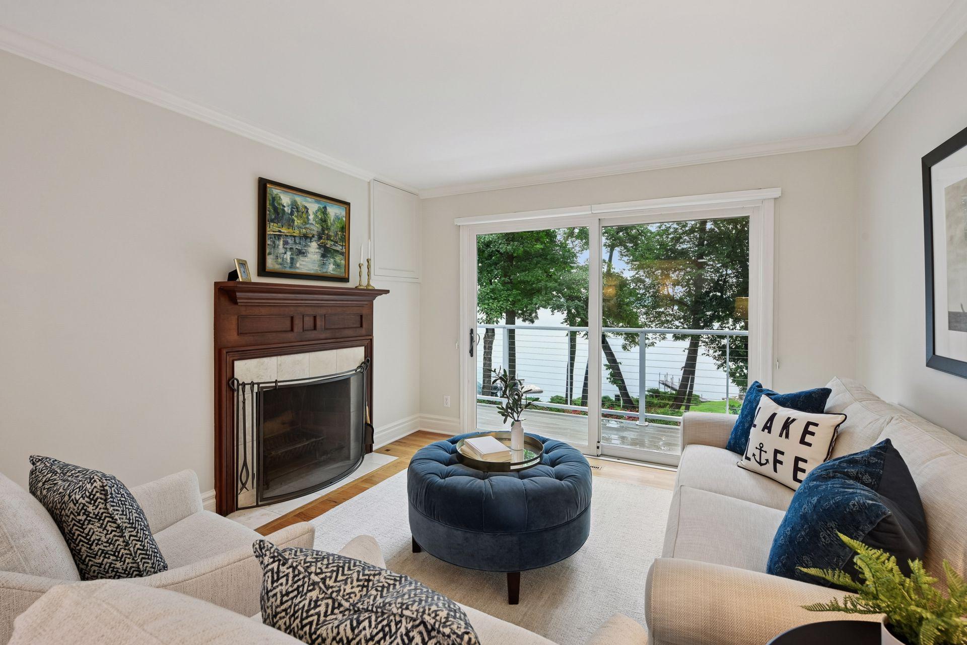 2496 Old Beach Road