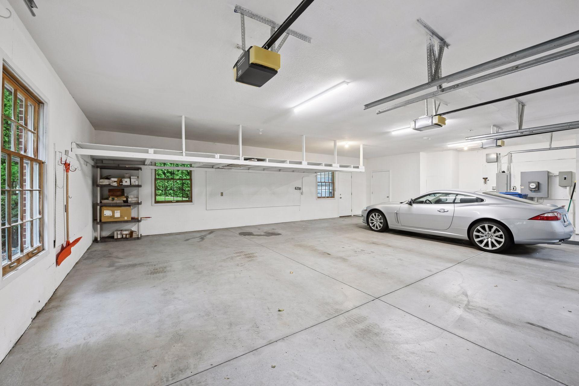 2496 Old Beach Road