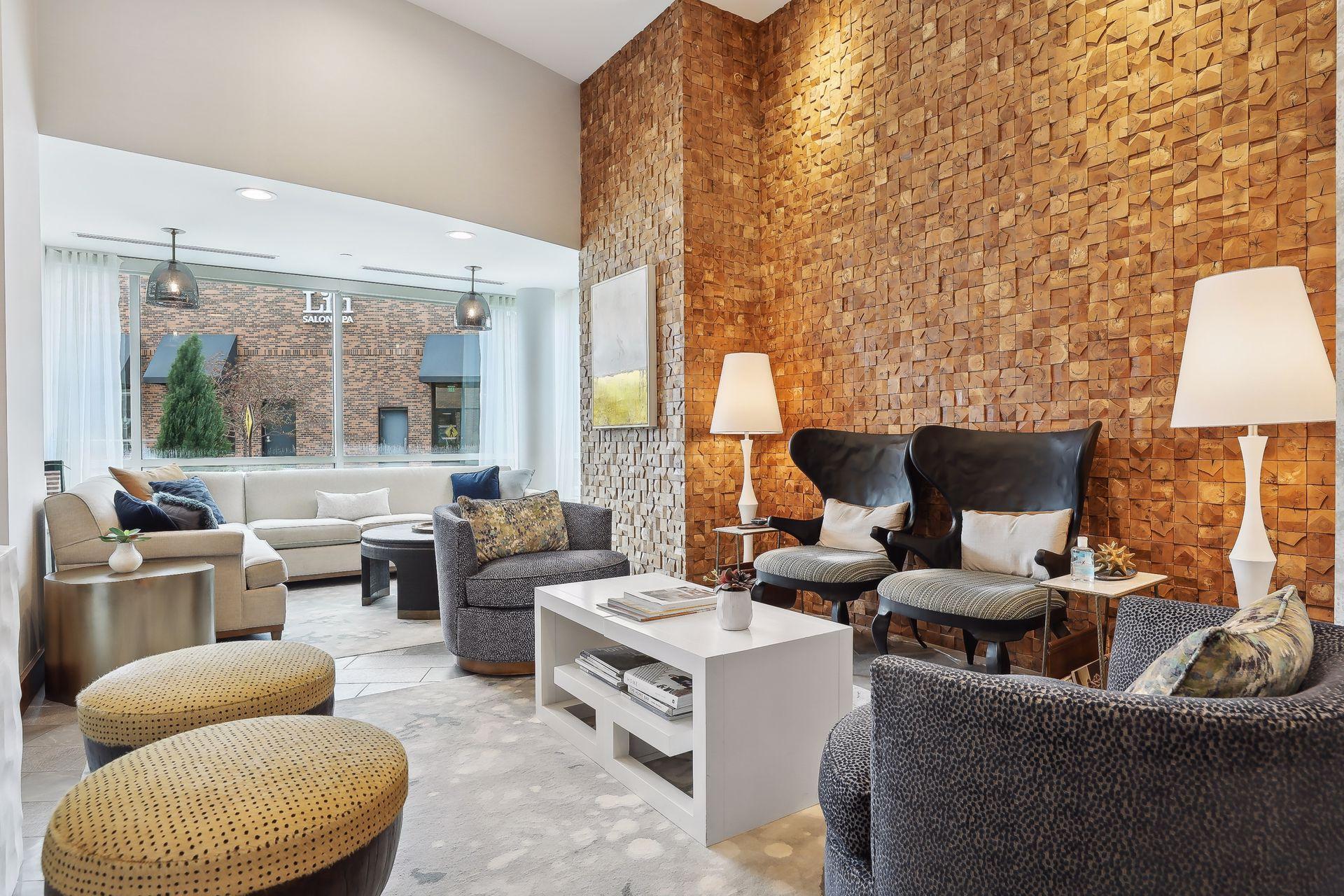 3209 Galleria Unit: 806