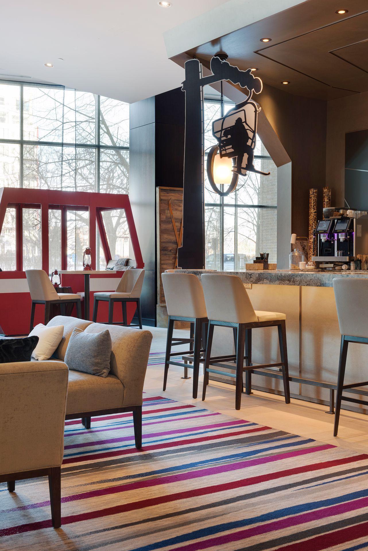 3209 Galleria Unit: 806