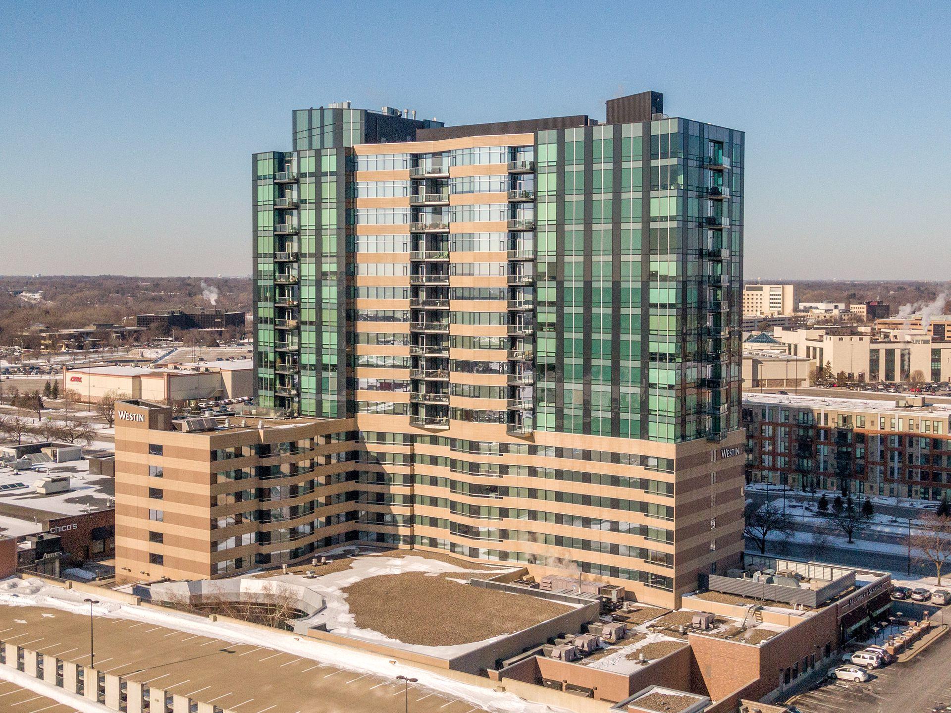 3209 Galleria Unit: 806