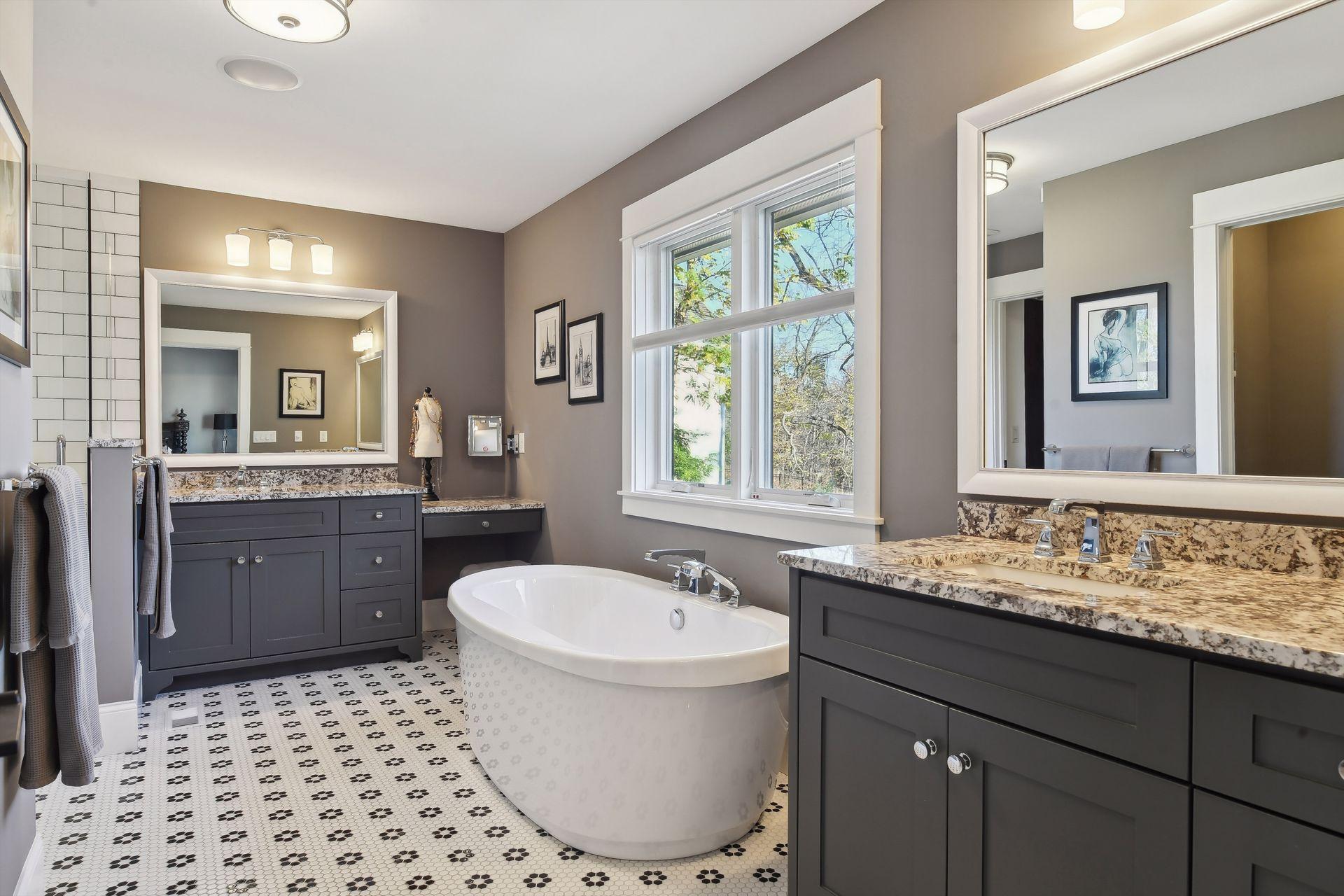 570 Orono Orchards Road S