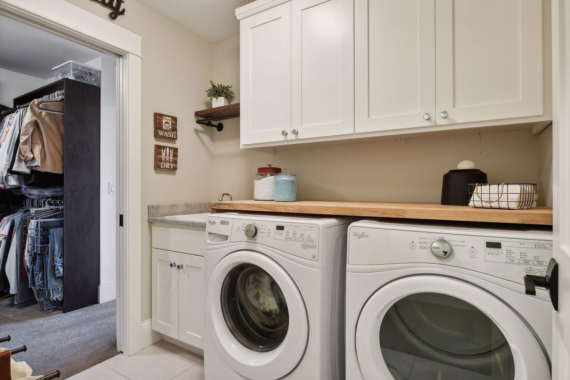 570 Orono Orchards Road S