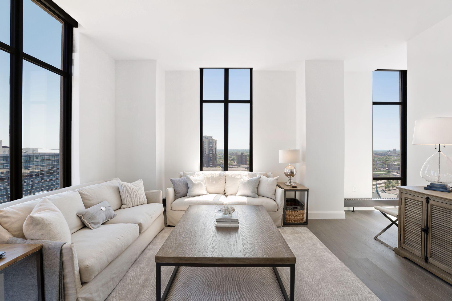 201 S 11th Street Unit: 2220