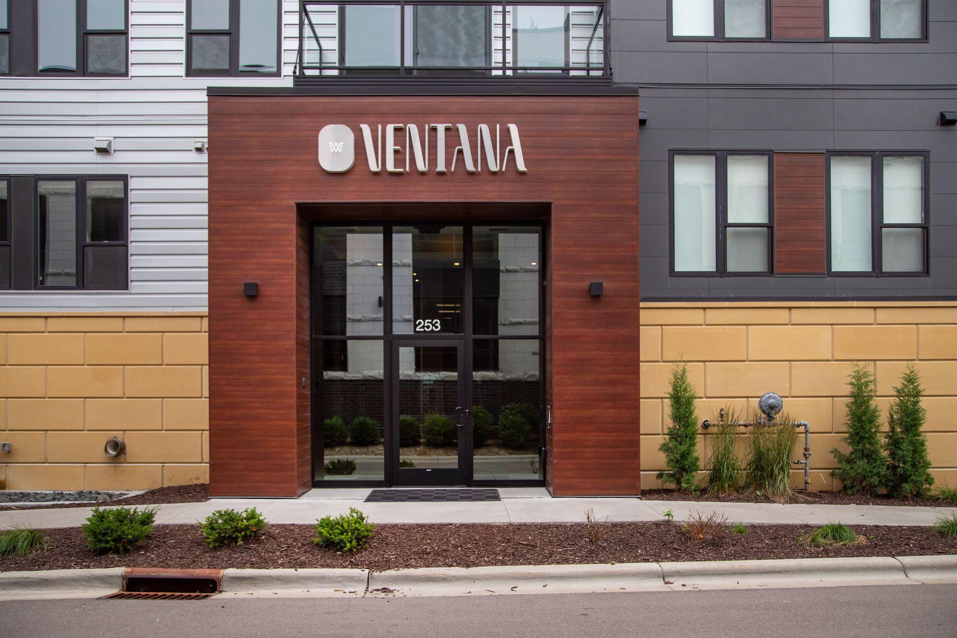 253 Lake Street E Unit: 401