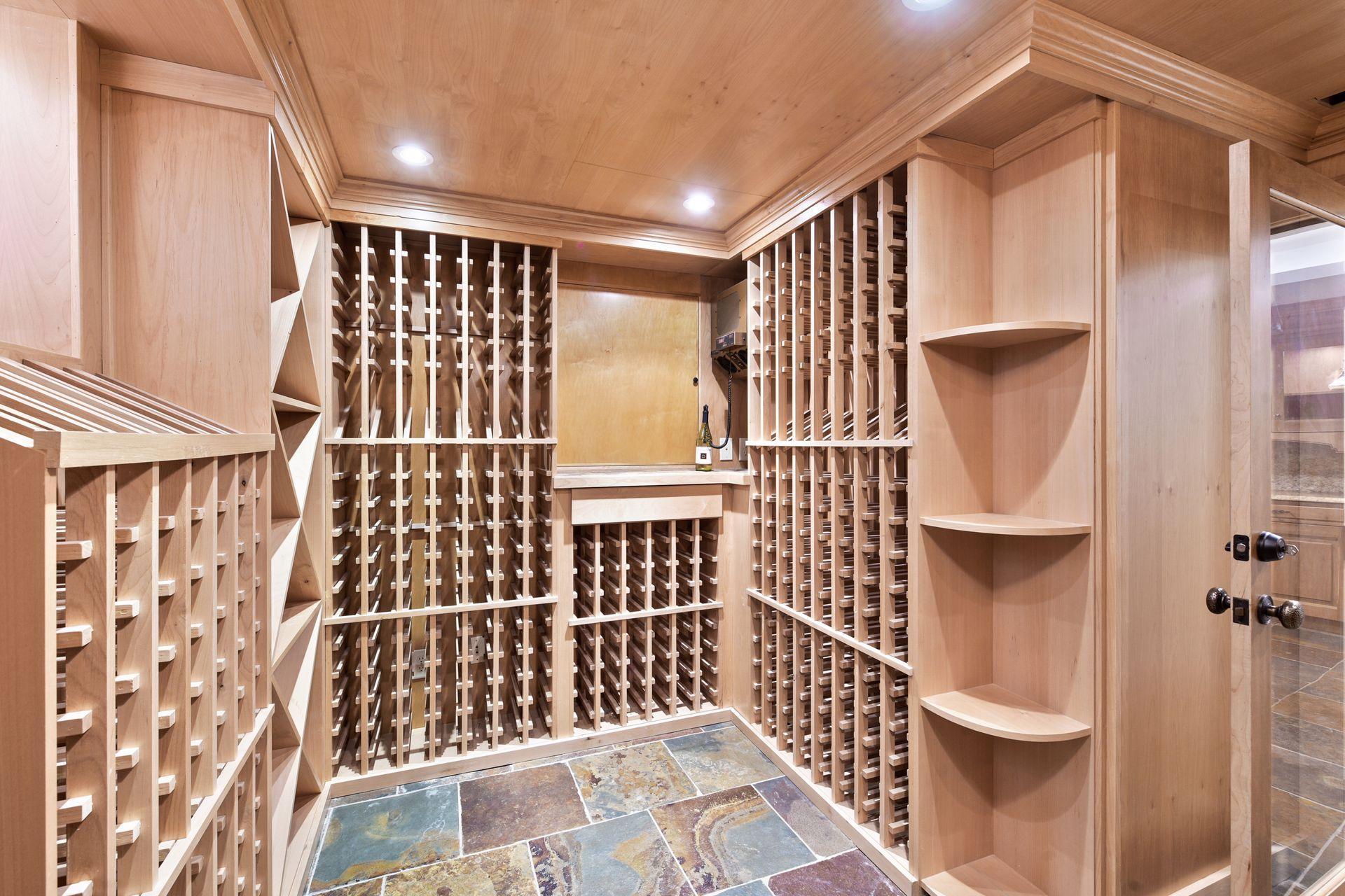 3125 E Bde Maka Ska Parkway