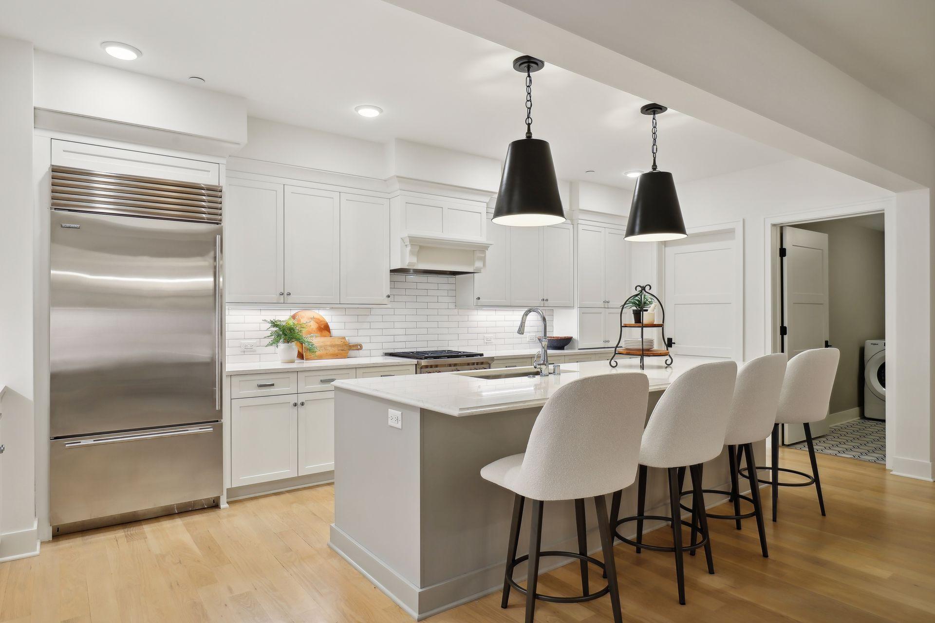 222 Ferndale Road S Unit: 204