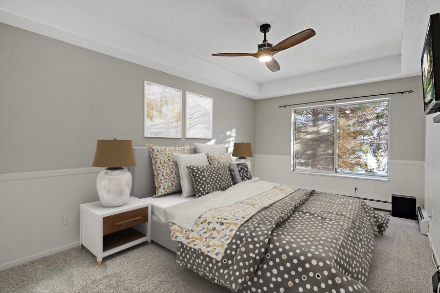 7520 Edinborough Way Unit: 2217