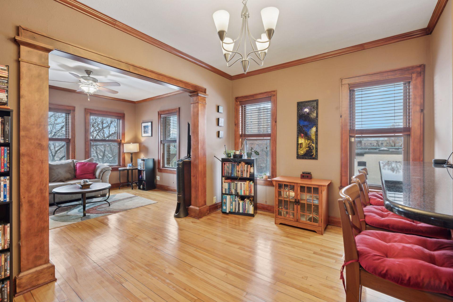 1812 Clinton Avenue Unit: 300