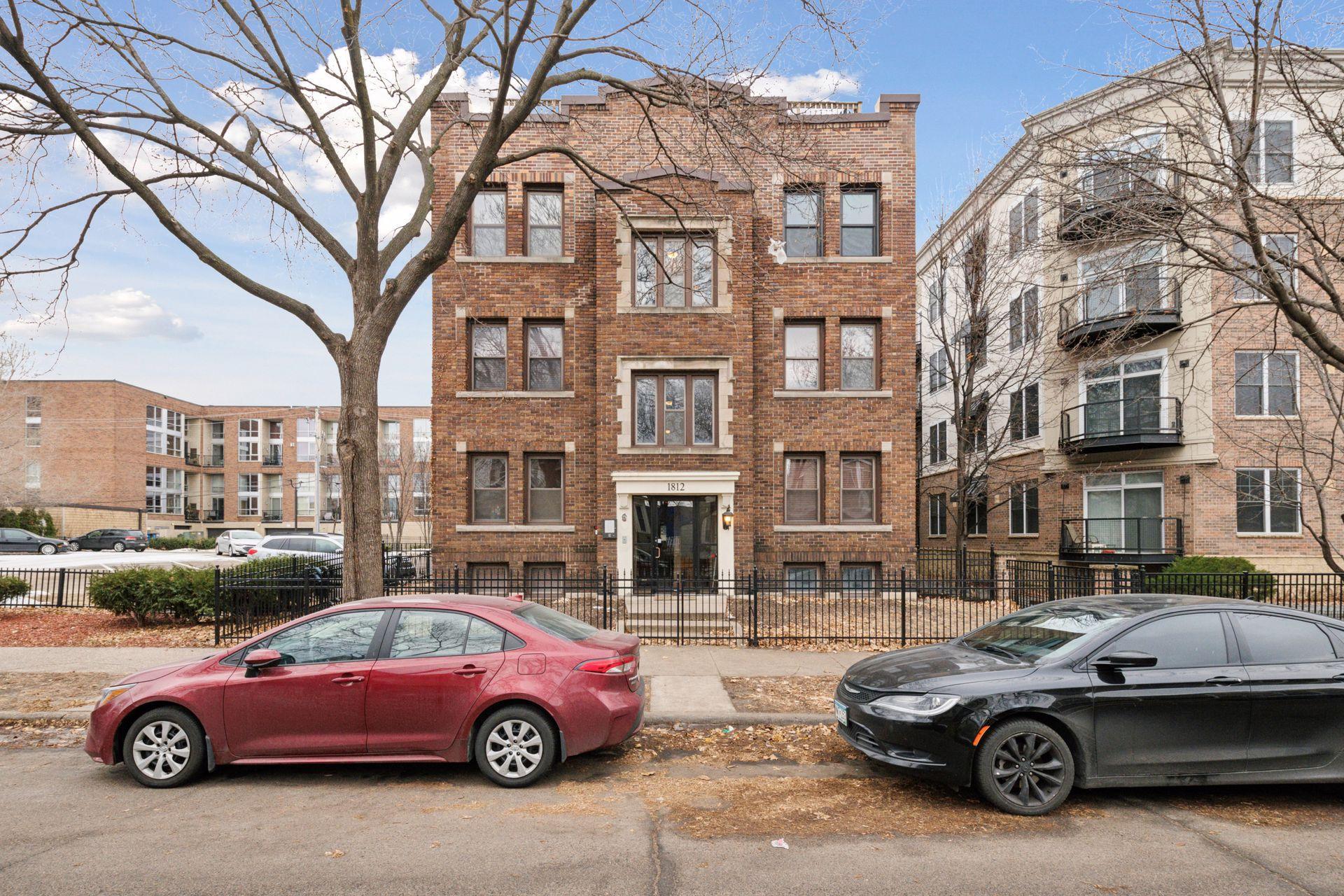 1812 Clinton Avenue Unit: 300