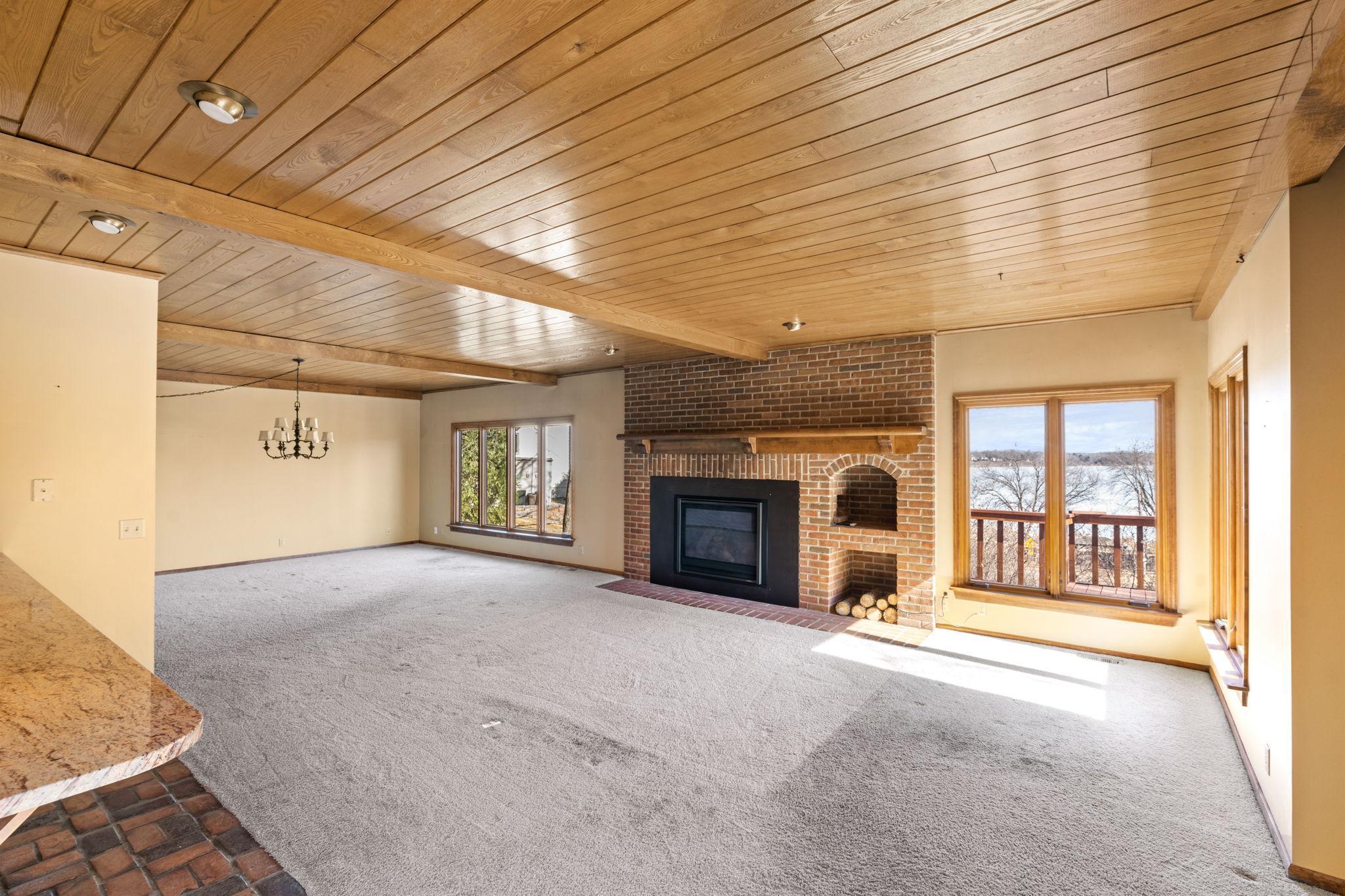 3147 Lafayette Ridge Road