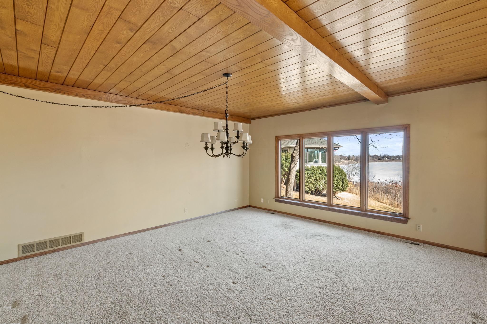 3147 Lafayette Ridge Road