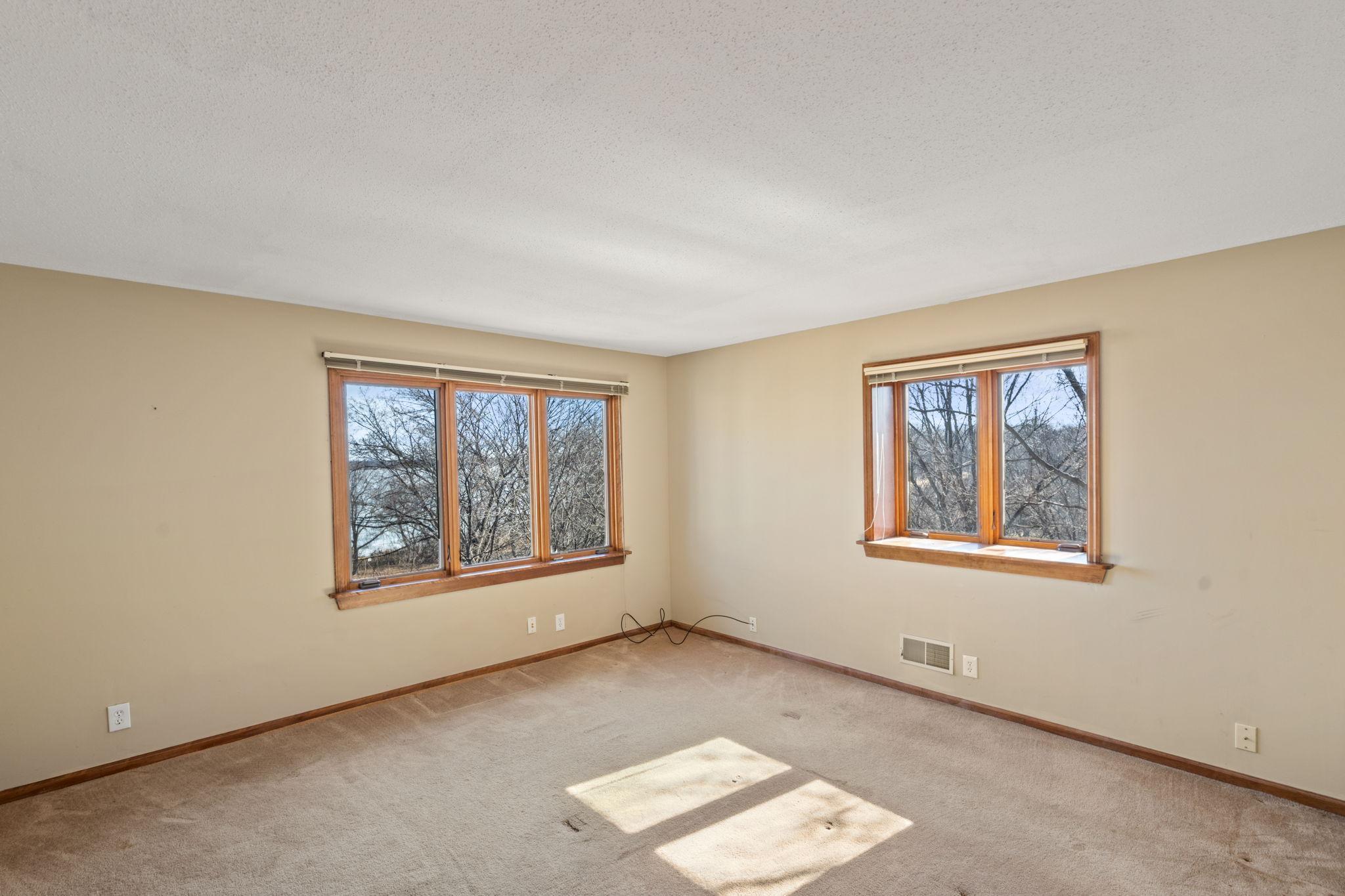 3147 Lafayette Ridge Road