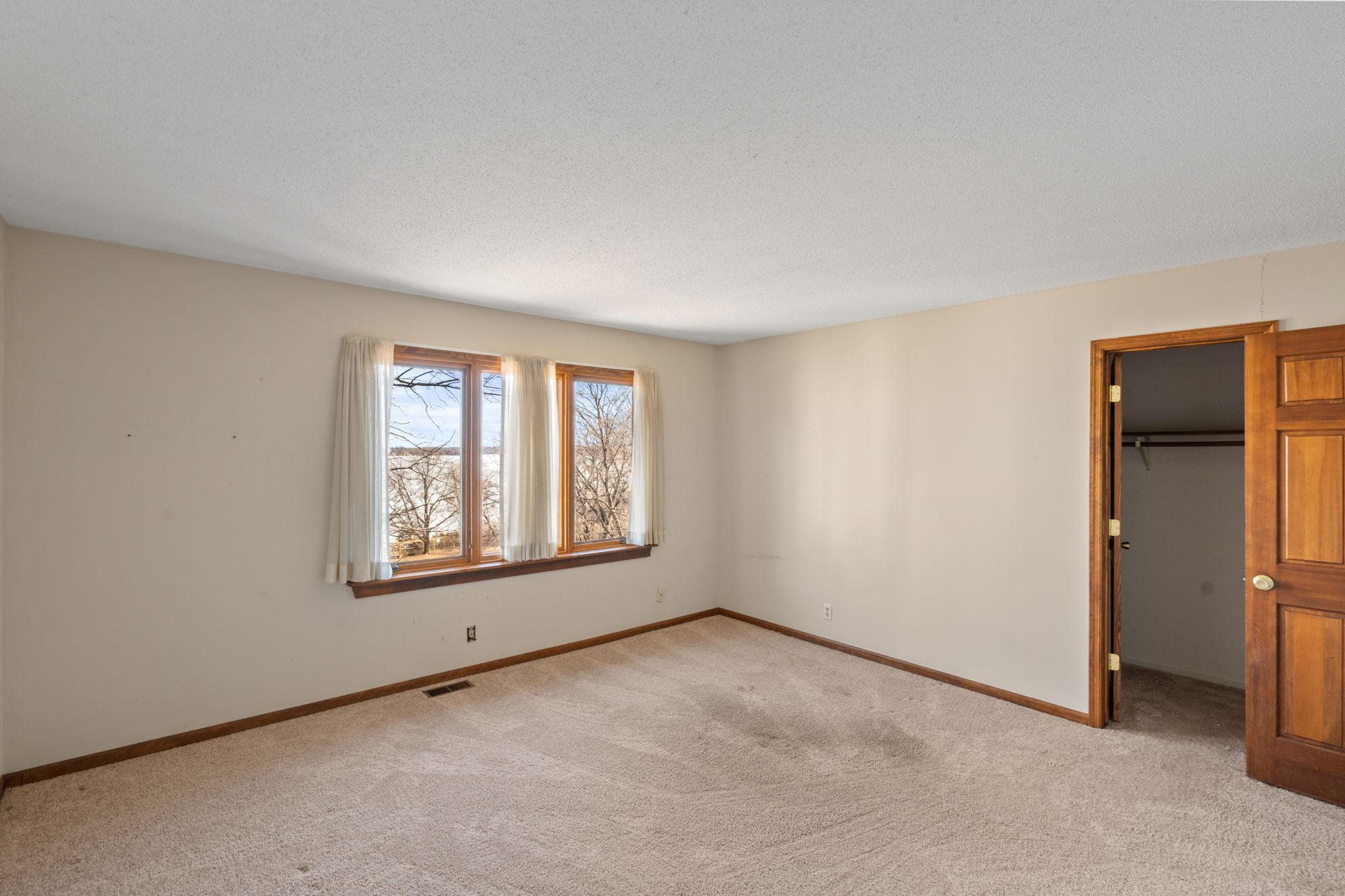3147 Lafayette Ridge Road