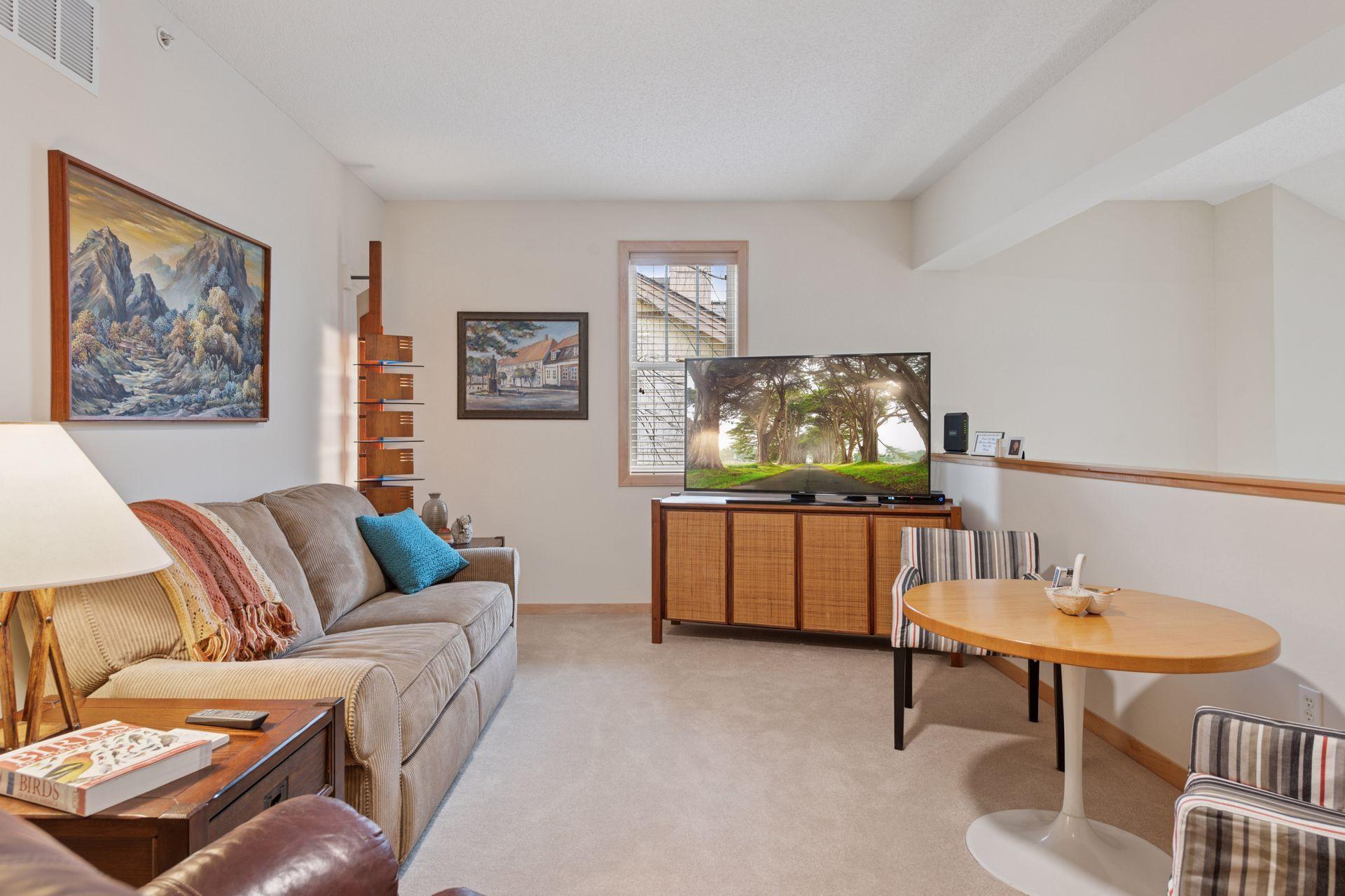 2201 Village Terrace