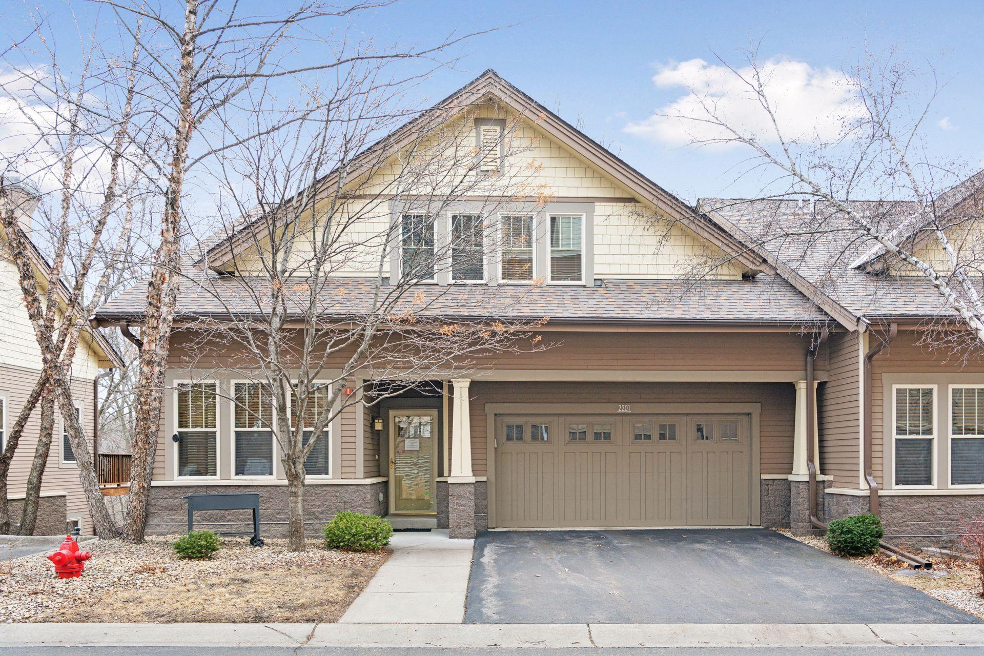 2201 Village Terrace