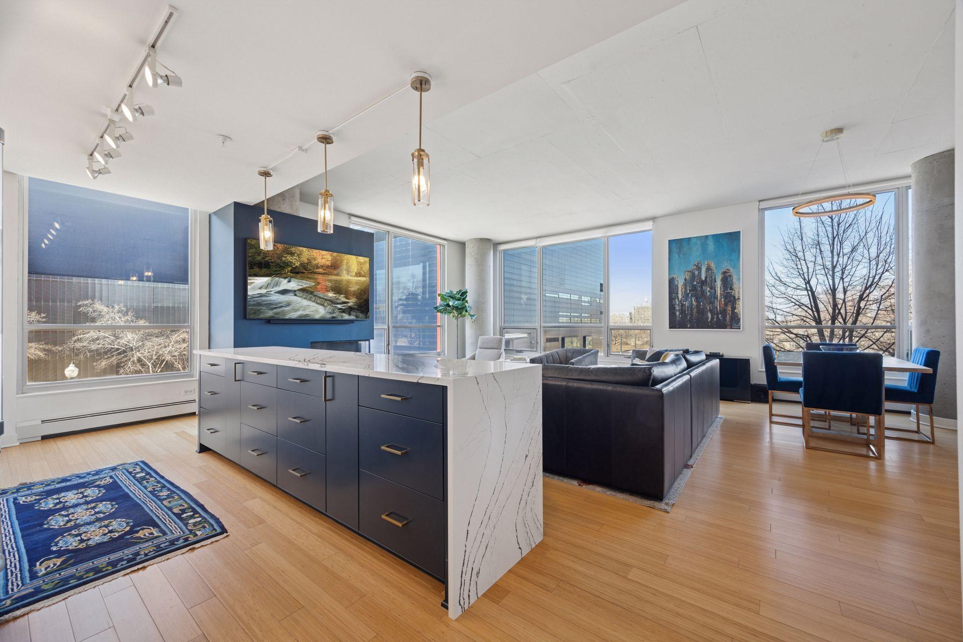 901 S 2nd Street Unit: 204