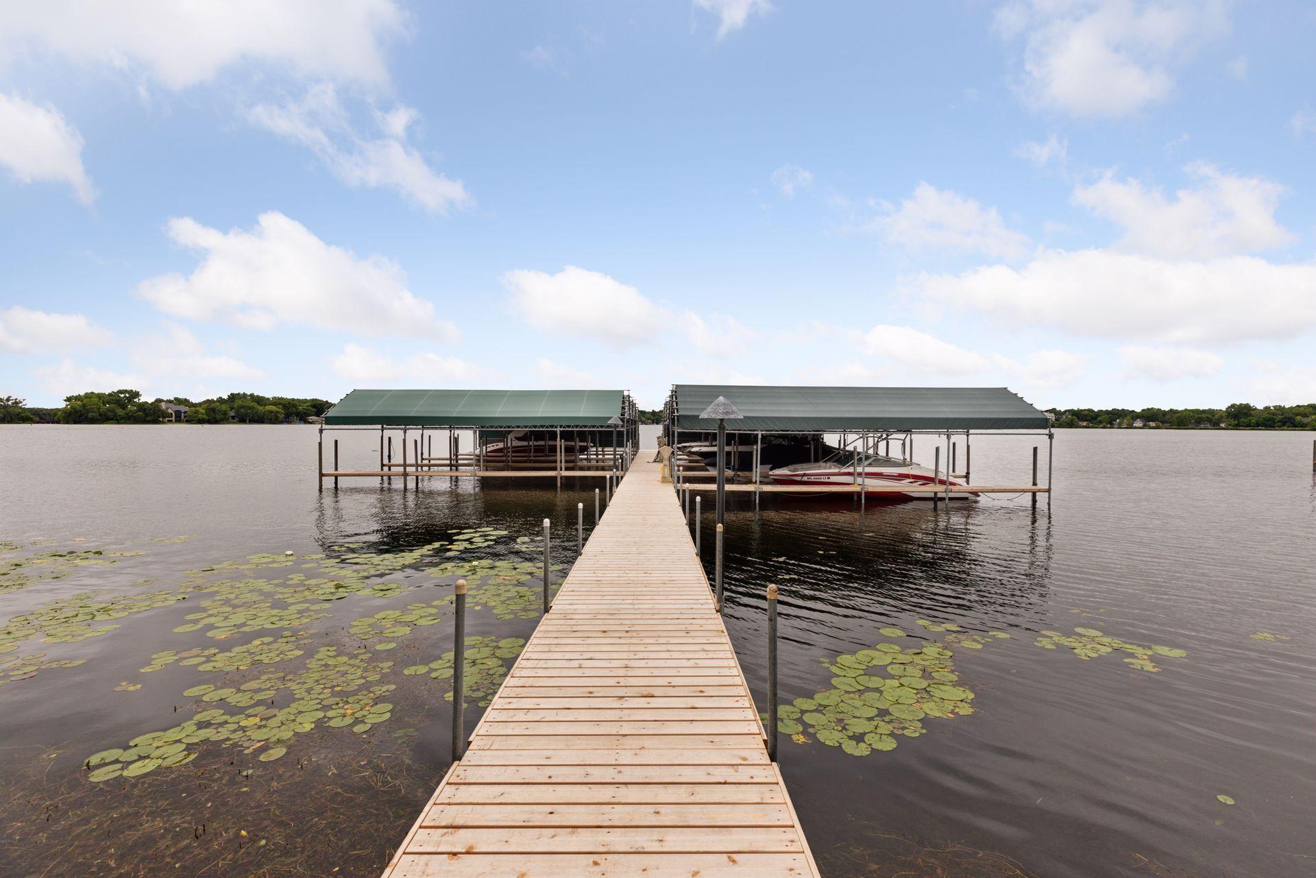 405 Carpenters Point