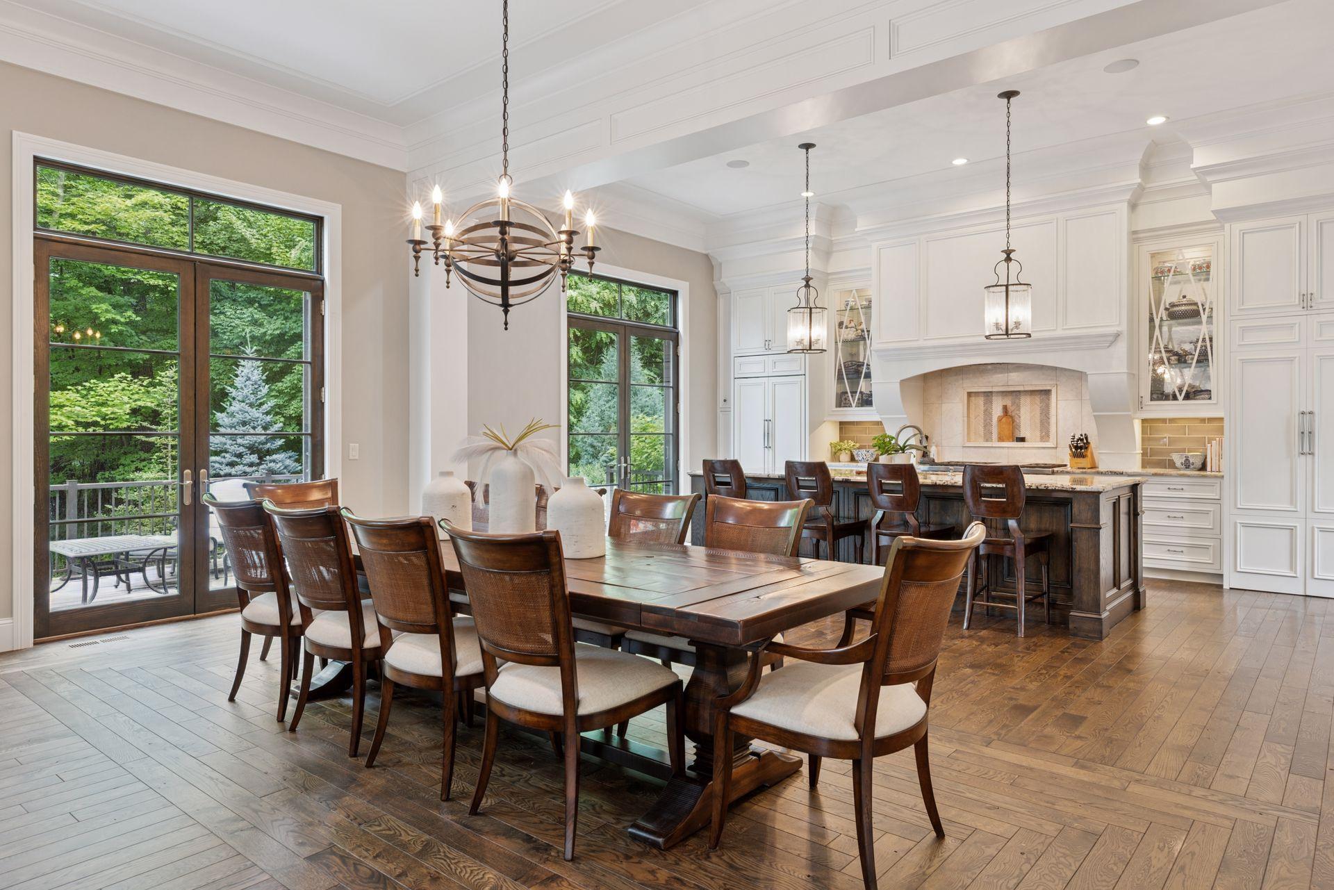 405 Carpenters Point