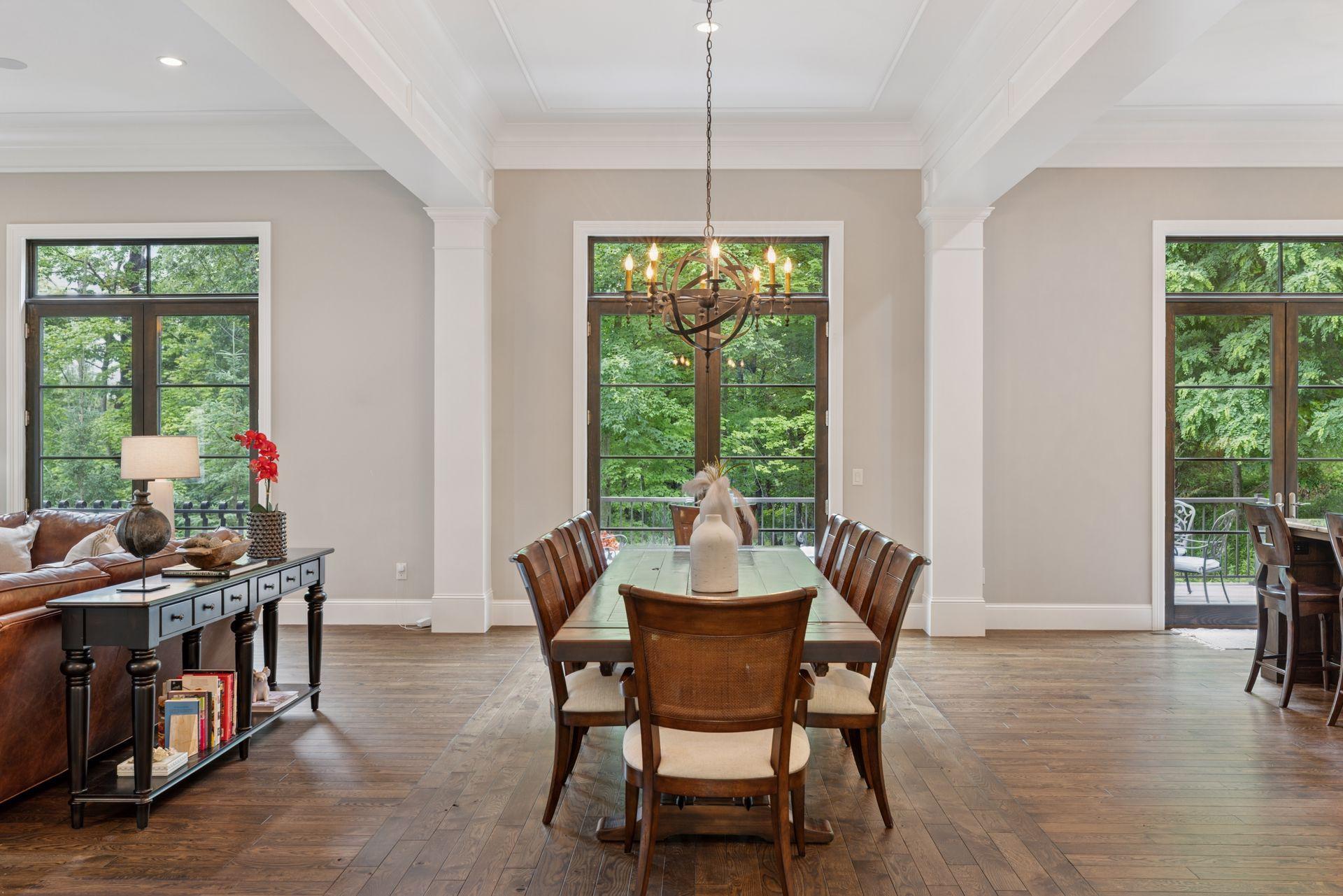 405 Carpenters Point