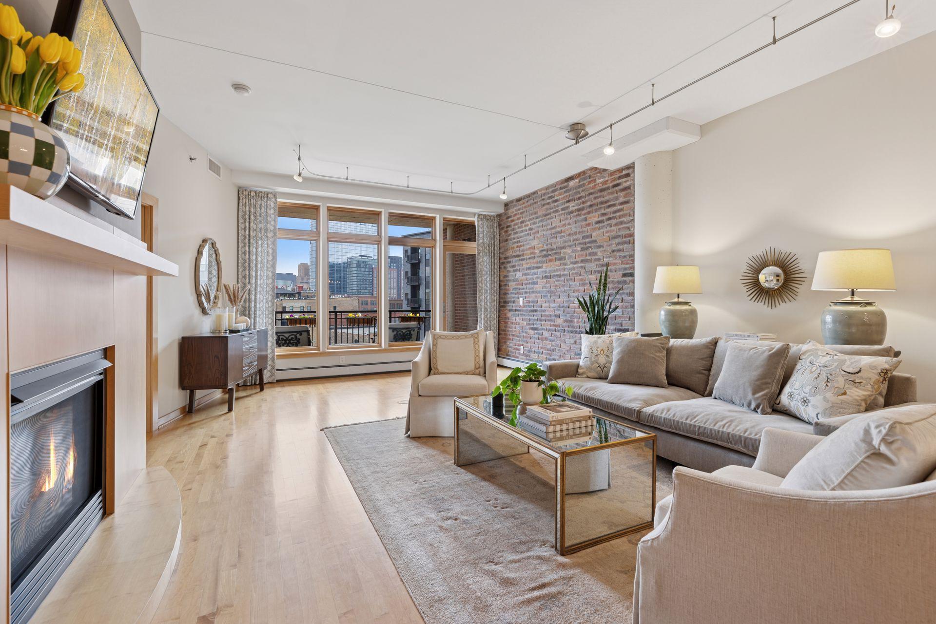 111 N 4th Avenue Unit: 504