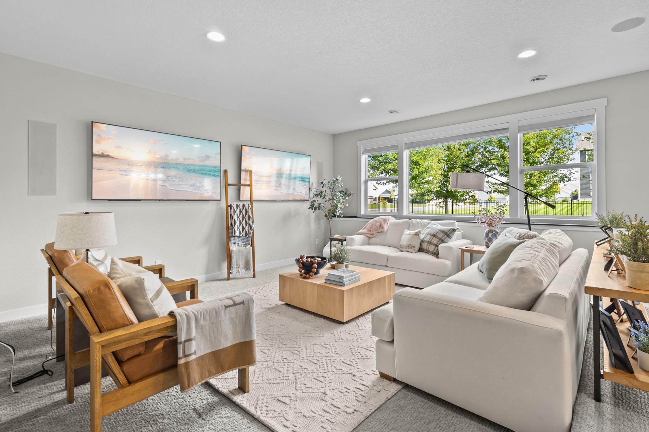 5690 Zanzibar Lane N