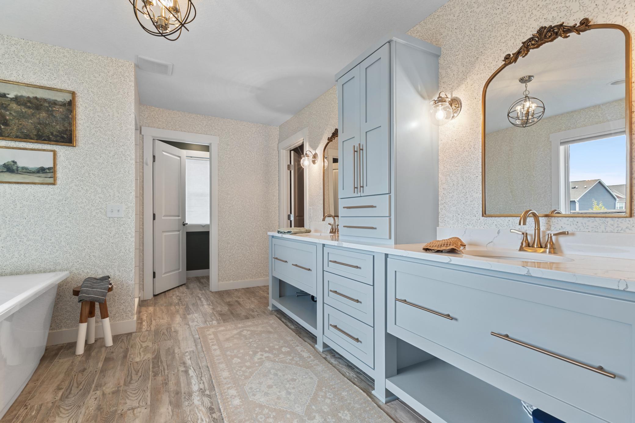 5690 Zanzibar Lane N