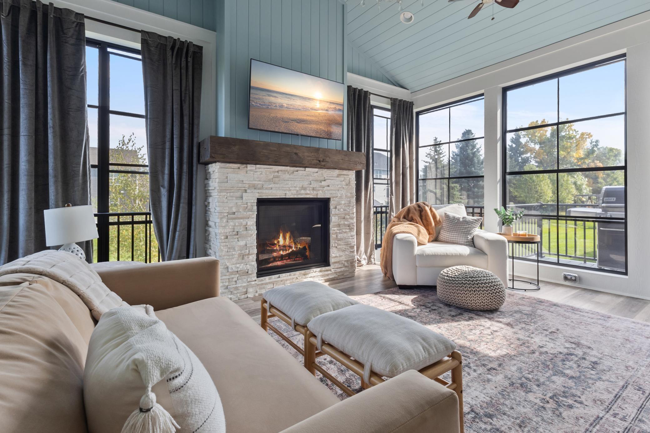 5690 Zanzibar Lane N