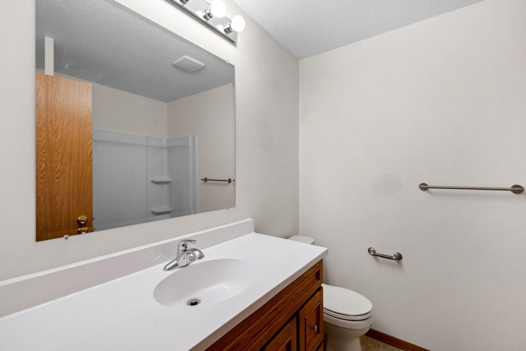 14740 Excelsior Lane