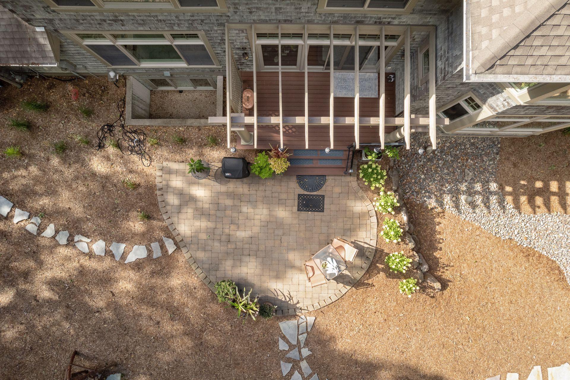 20695 Spencer Lane