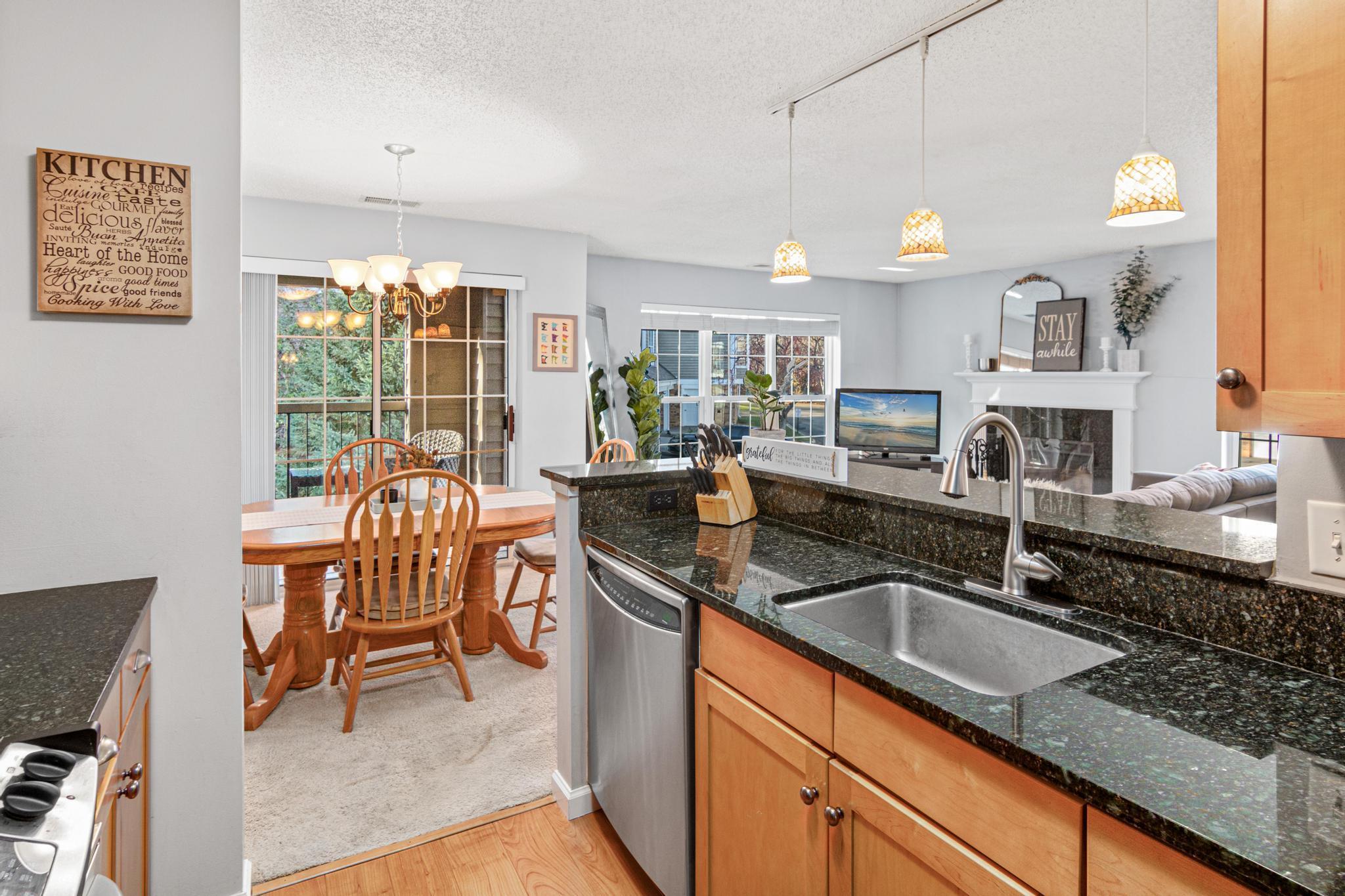 6167 Chasewood Parkway Unit: 204