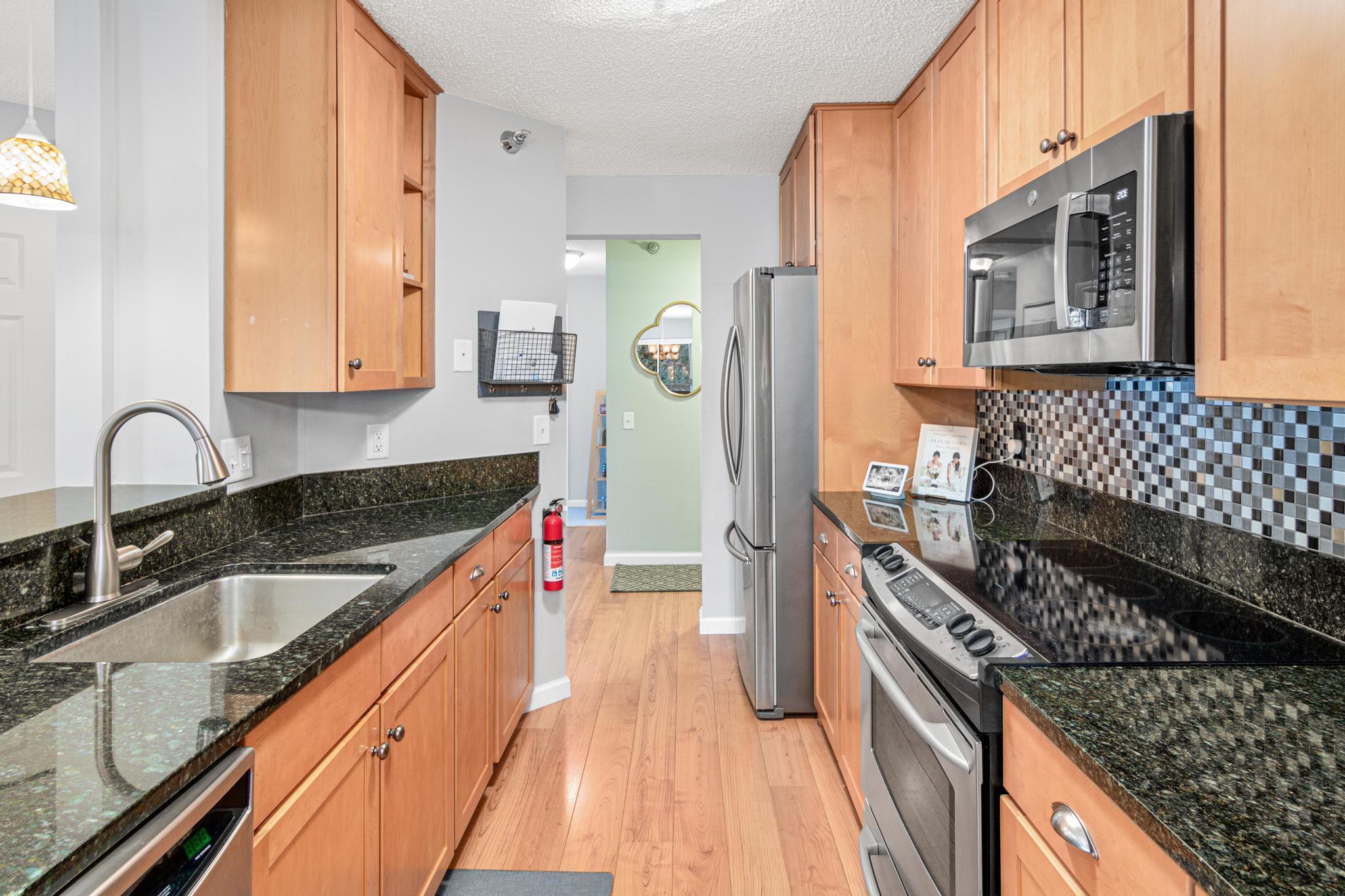 6167 Chasewood Parkway Unit: 204