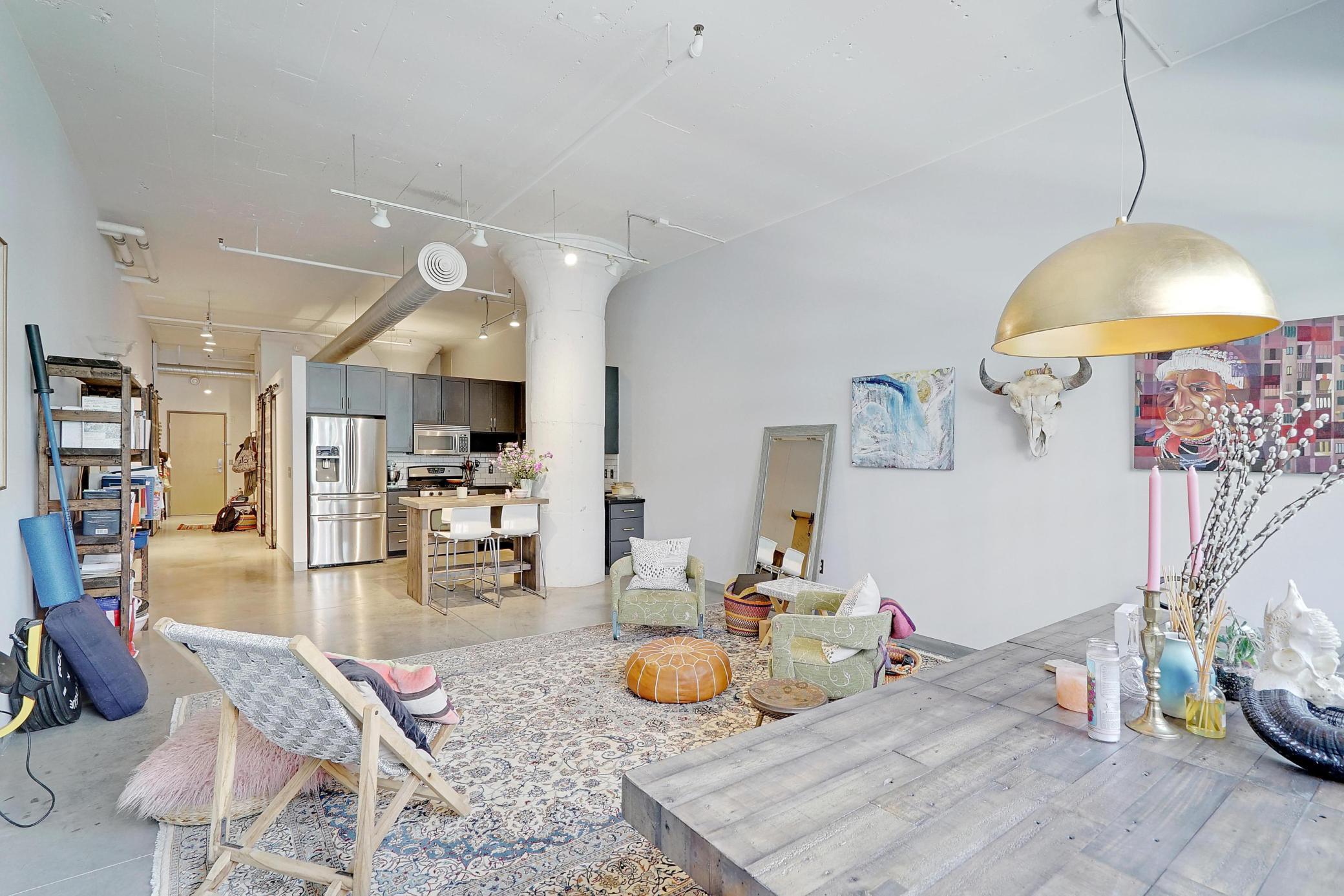 250 Park Avenue Unit: 305