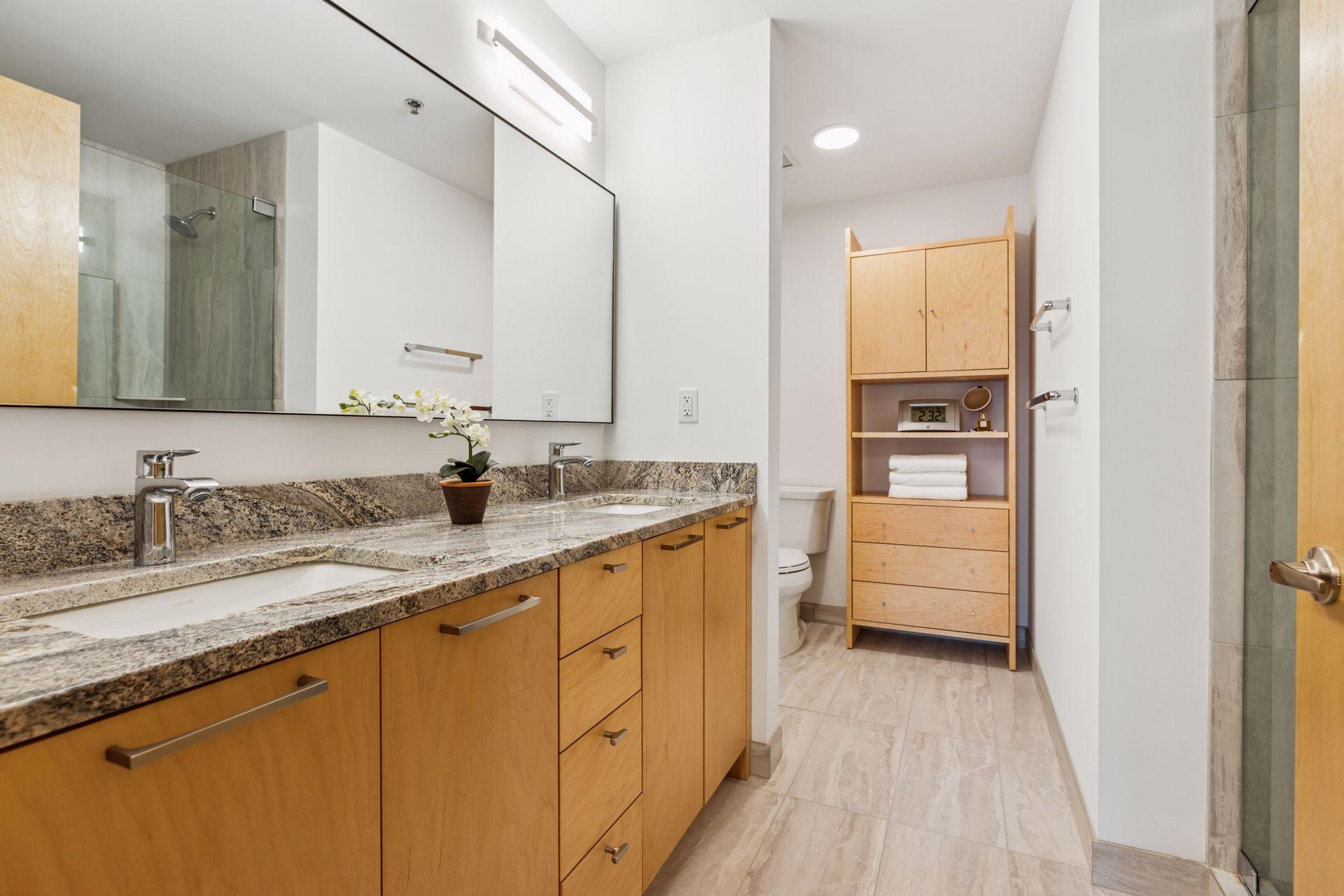 1240 S 2nd Street Unit: 1004