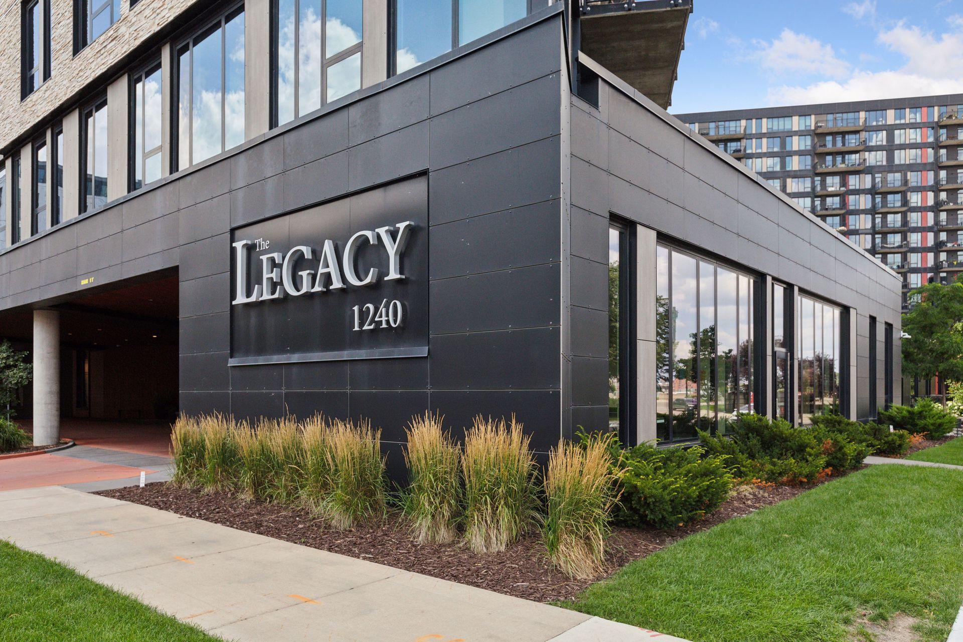 1240 S 2nd Street Unit: 1004