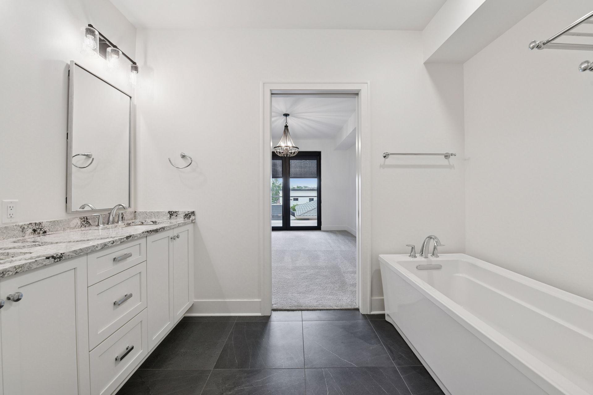 222 Ferndale Road S Unit: 207