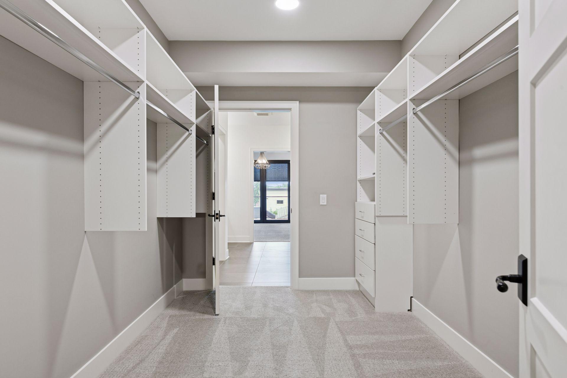 222 Ferndale Road S Unit: 207